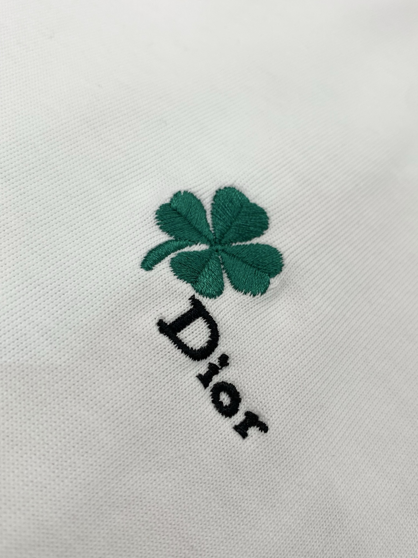 🌾，，Dior 迪奥， 2025夏季新品，专柜同步有售，简约时尚休闲圆领短袖T恤，原版进口面料，舒适透气