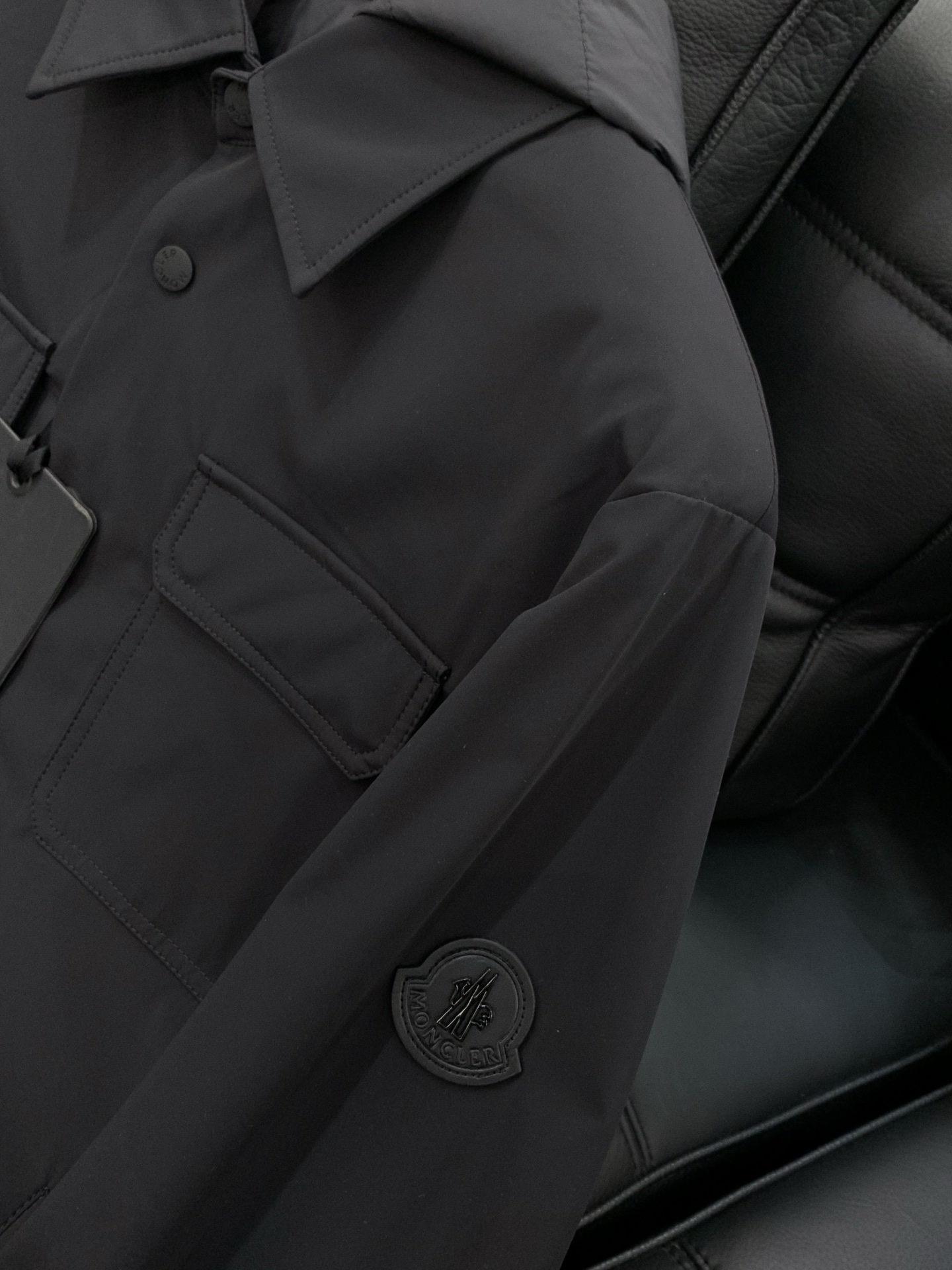 🌾，，Moncler 蒙口，2025冬季最新品，专柜同步有售，原单狠货，时尚休闲三合一羽绒服，上身舒适！