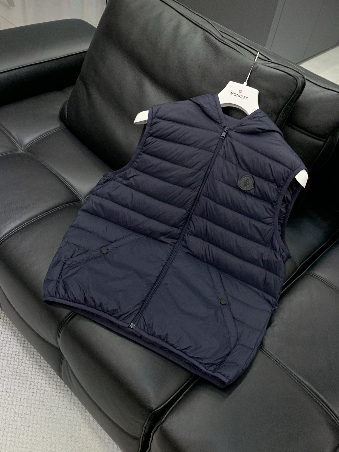 🌾，，Moncler 蒙口，2025冬季最新品，专柜同步有售，原单狠货，时尚休闲三合一羽绒服，上身舒适！