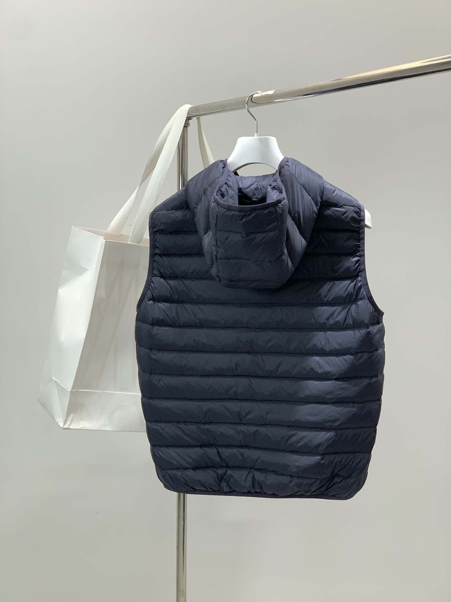 🌾，，Moncler 蒙口，2025冬季最新品，专柜同步有售，原单狠货，时尚休闲三合一羽绒服，上身舒适！