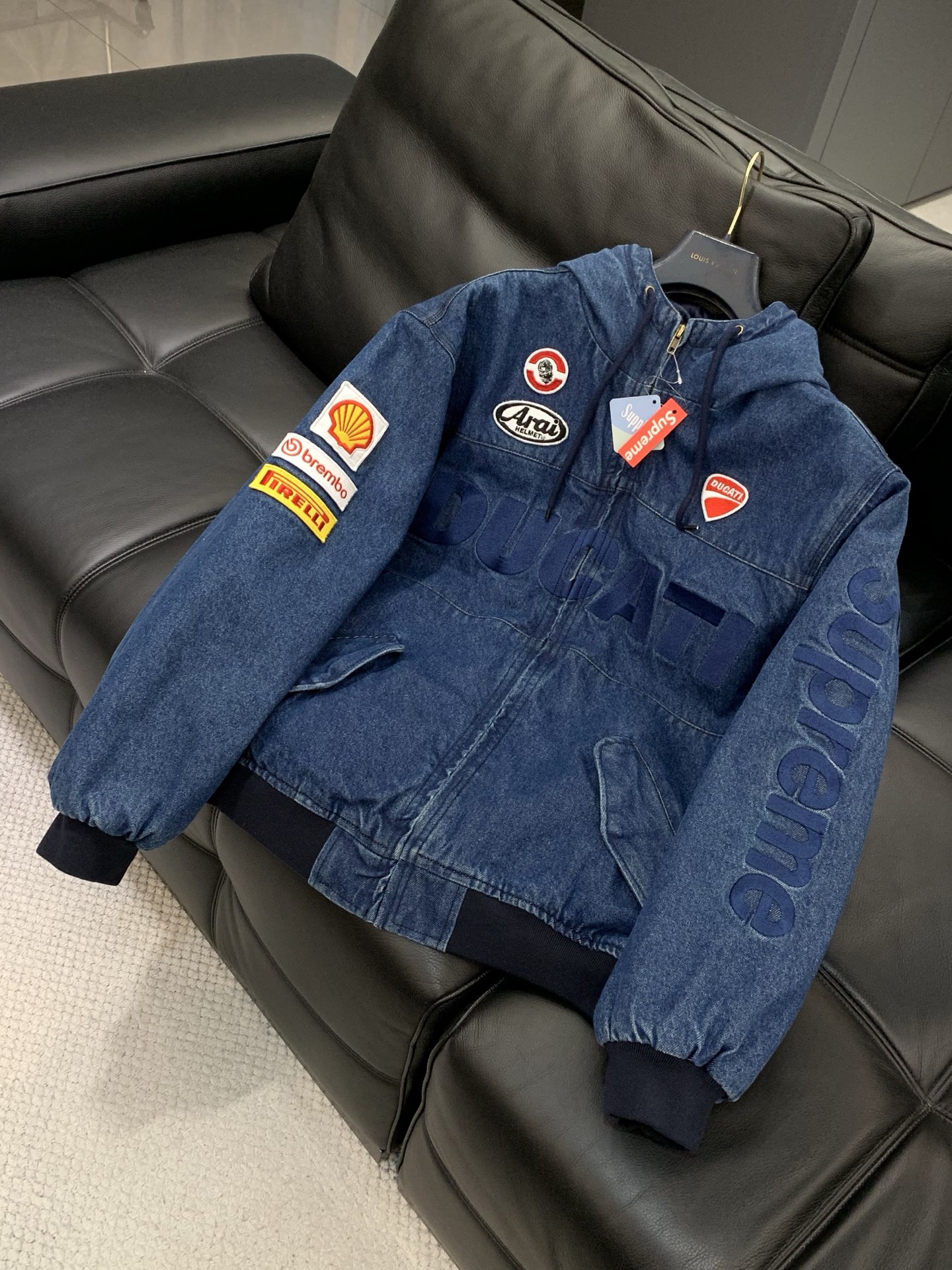 🌾，，SUPREME x DUCATI/杜卡迪 联名款双口袋拉链连帽赛车机车服夹克外套颜色：黑色/蓝色尺