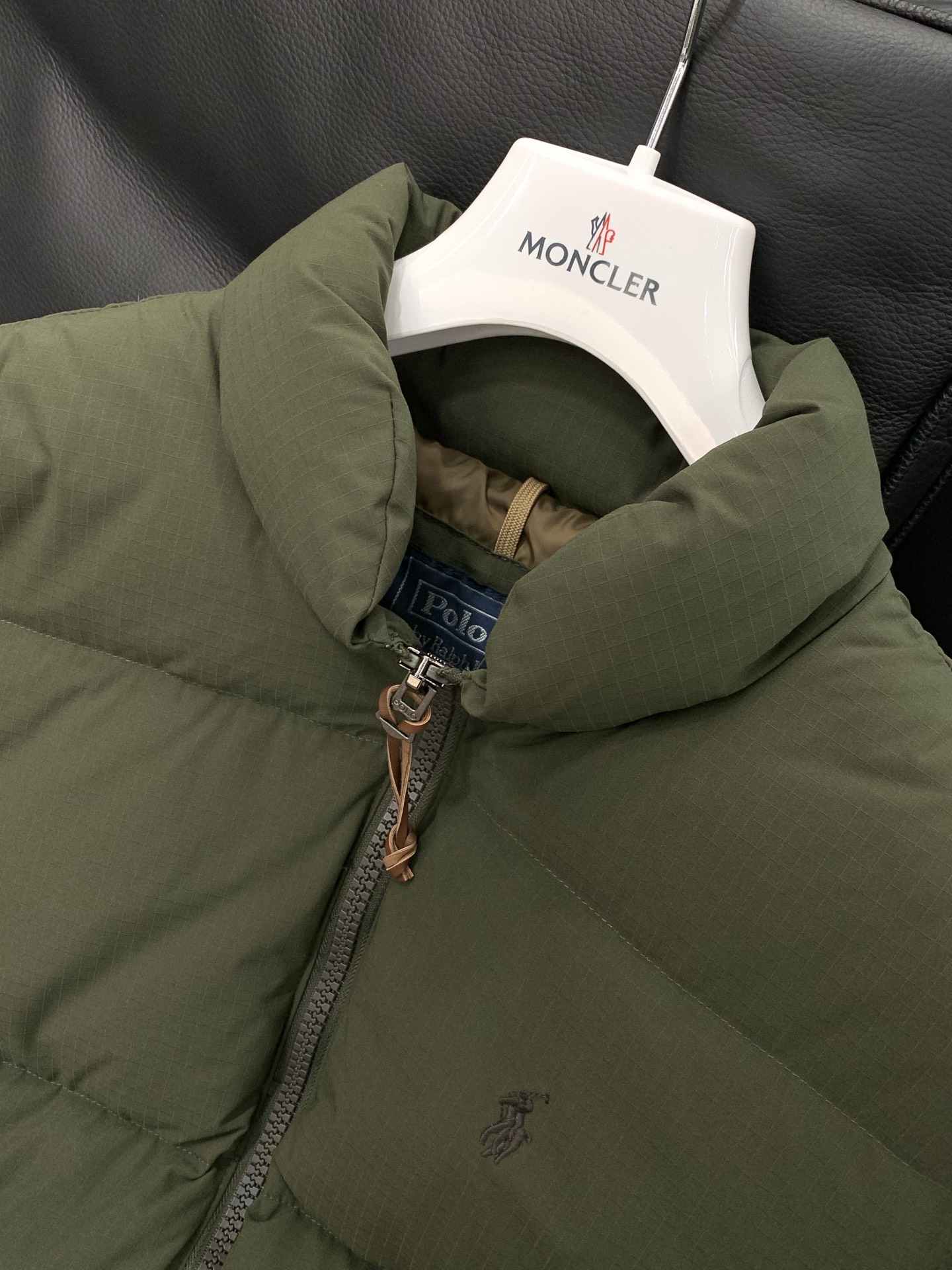 🌾，，RalP🆕h Lauren拉夫劳伦新款刺绣小马图案拉链长袖立领纯色羽绒服 男女同款 降温刚需款！ 