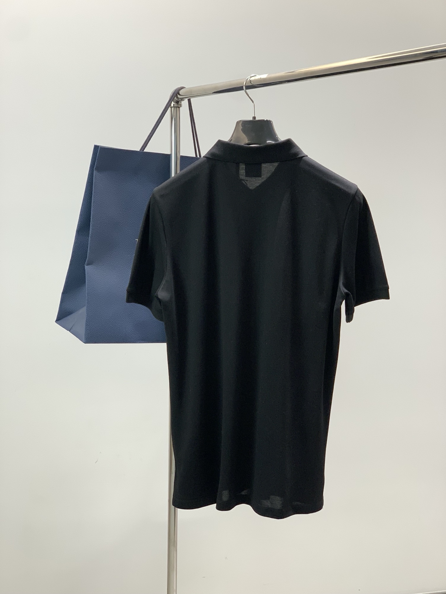 🌾，，Dior 迪奥， 2025夏季新品，专柜同步有售，简约时尚休闲翻领短袖T恤，原版进口面料，舒适透气