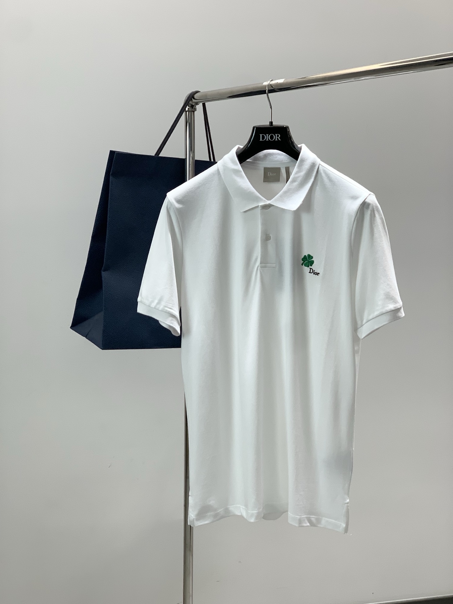 🌾，，Dior 迪奥， 2025夏季新品，专柜同步有售，简约时尚休闲翻领短袖T恤，原版进口面料，舒适透气