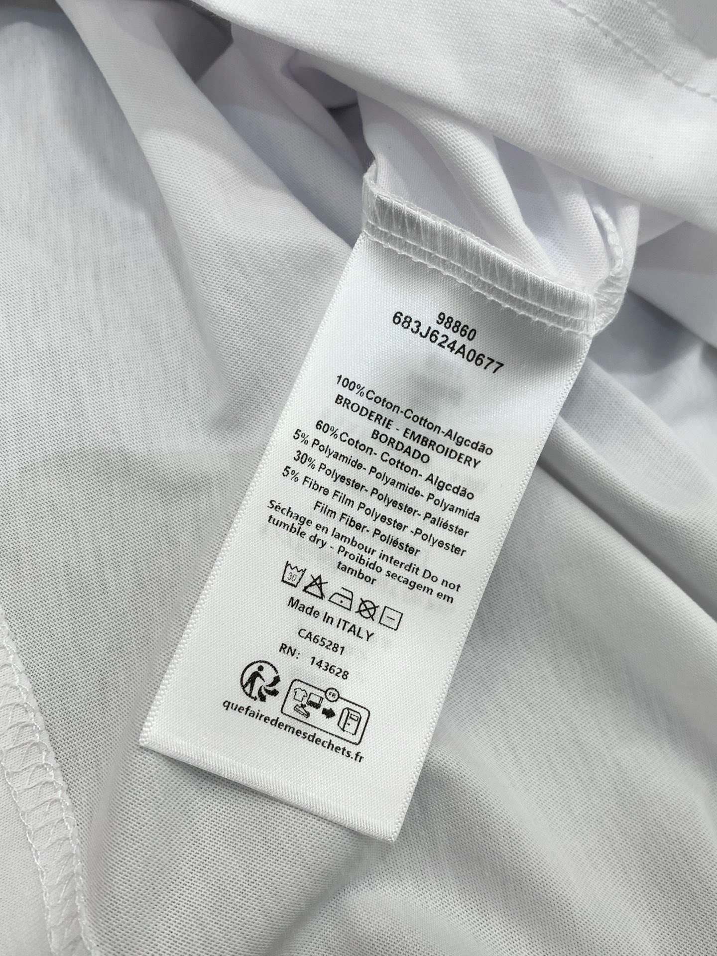 🌾，，Dior 迪奥， 2025夏季新品，专柜同步有售，简约时尚休闲圆领短袖T恤，原版进口面料，舒适透气