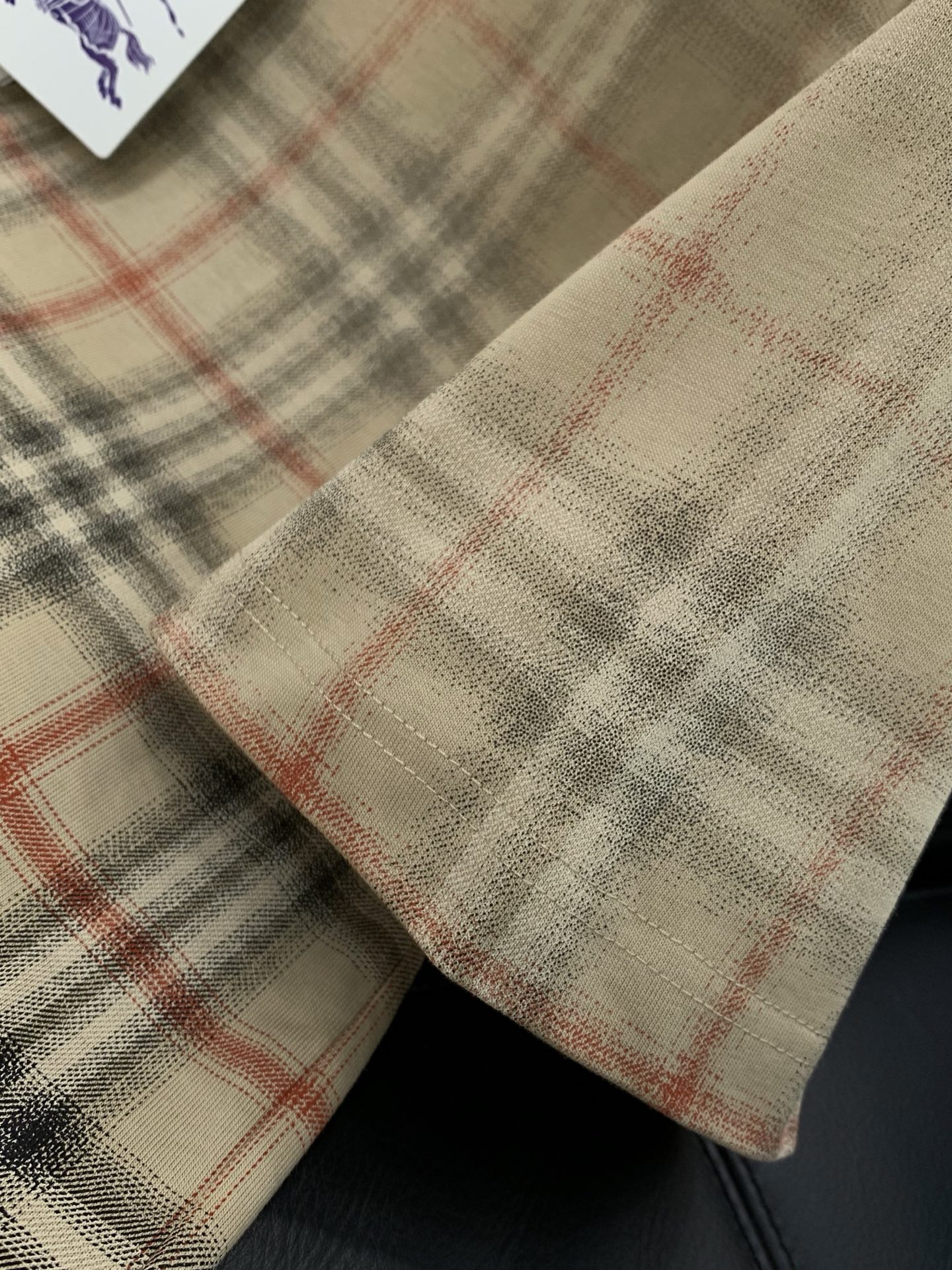 🌾，，Burberry 巴宝莉，2025夏季最新品，专柜同步有售，原单狠货，时尚休闲翻领短袖T恤，进口原