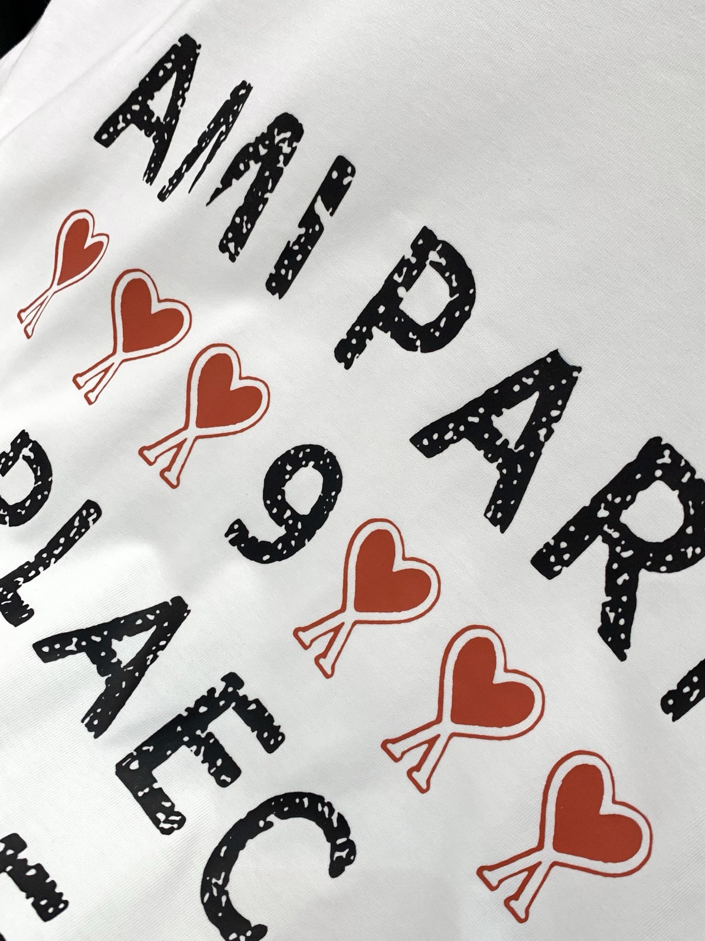 ，ami，2026春夏最新品，专柜同步有售，原单狠货，休闲时尚圆领短袖T恤，进口原版面料，顶级印花工艺字