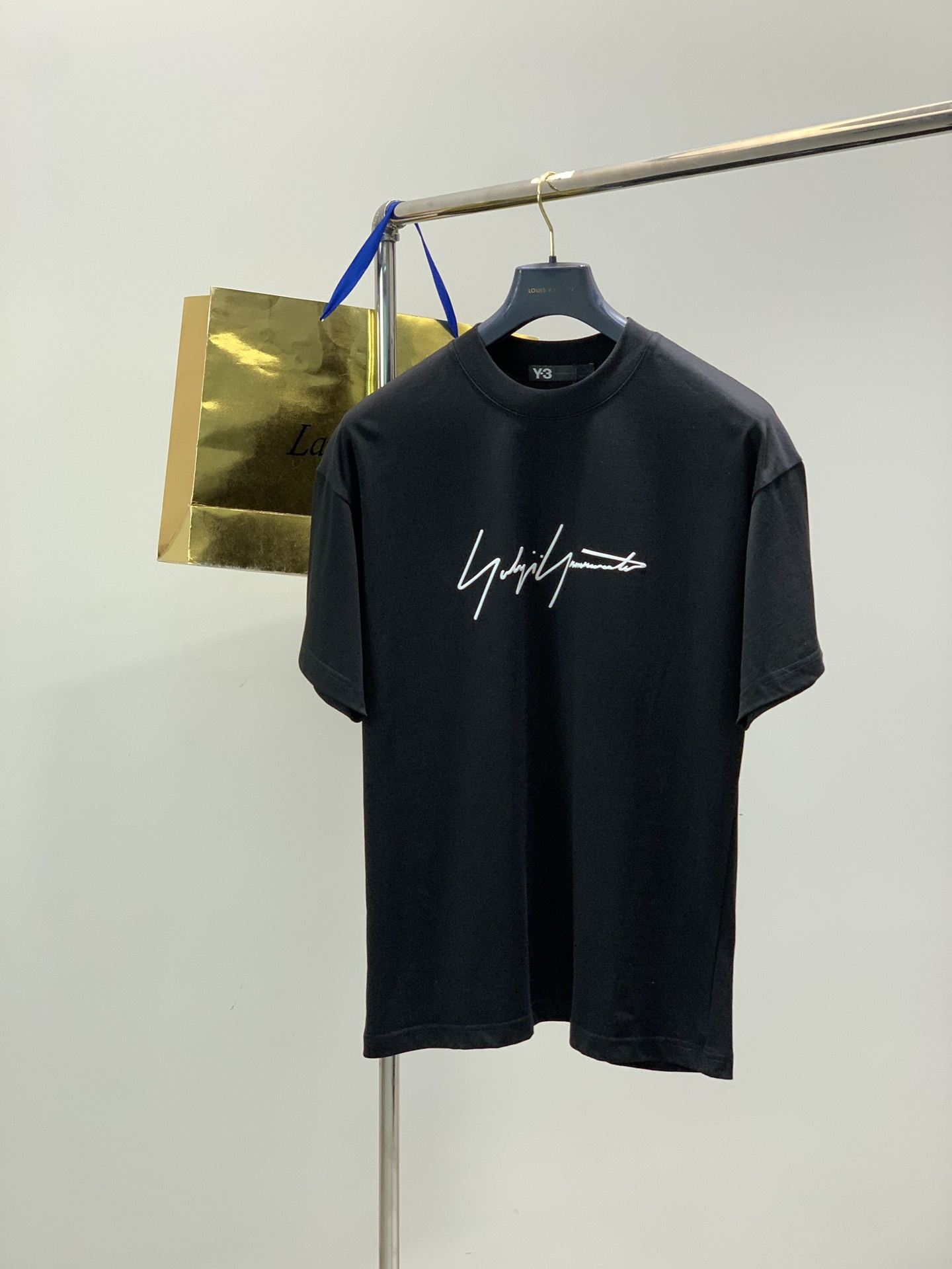 ，Y-3 山本耀司，2026春夏最新品，专柜同步有售，原单狠货，时尚休闲圆领短袖T恤，进口原版面料，舒适