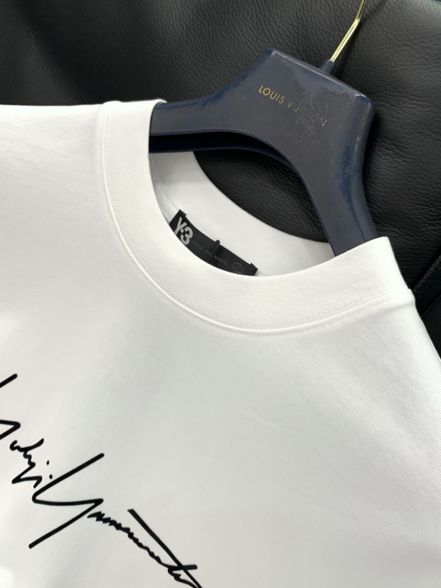 ，Y-3 山本耀司，2026春夏最新品，专柜同步有售，原单狠货，时尚休闲圆领短袖T恤，进口原版面料，舒适