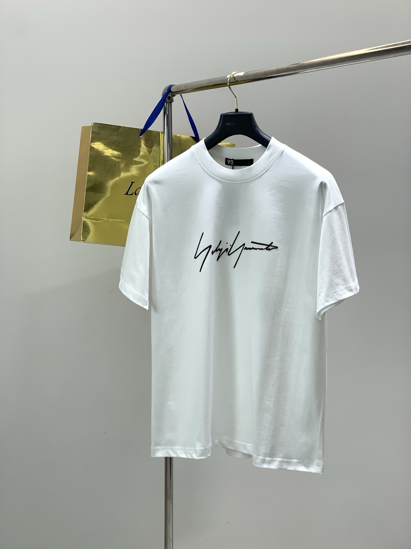 ，Y-3 山本耀司，2026春夏最新品，专柜同步有售，原单狠货，时尚休闲圆领短袖T恤，进口原版面料，舒适