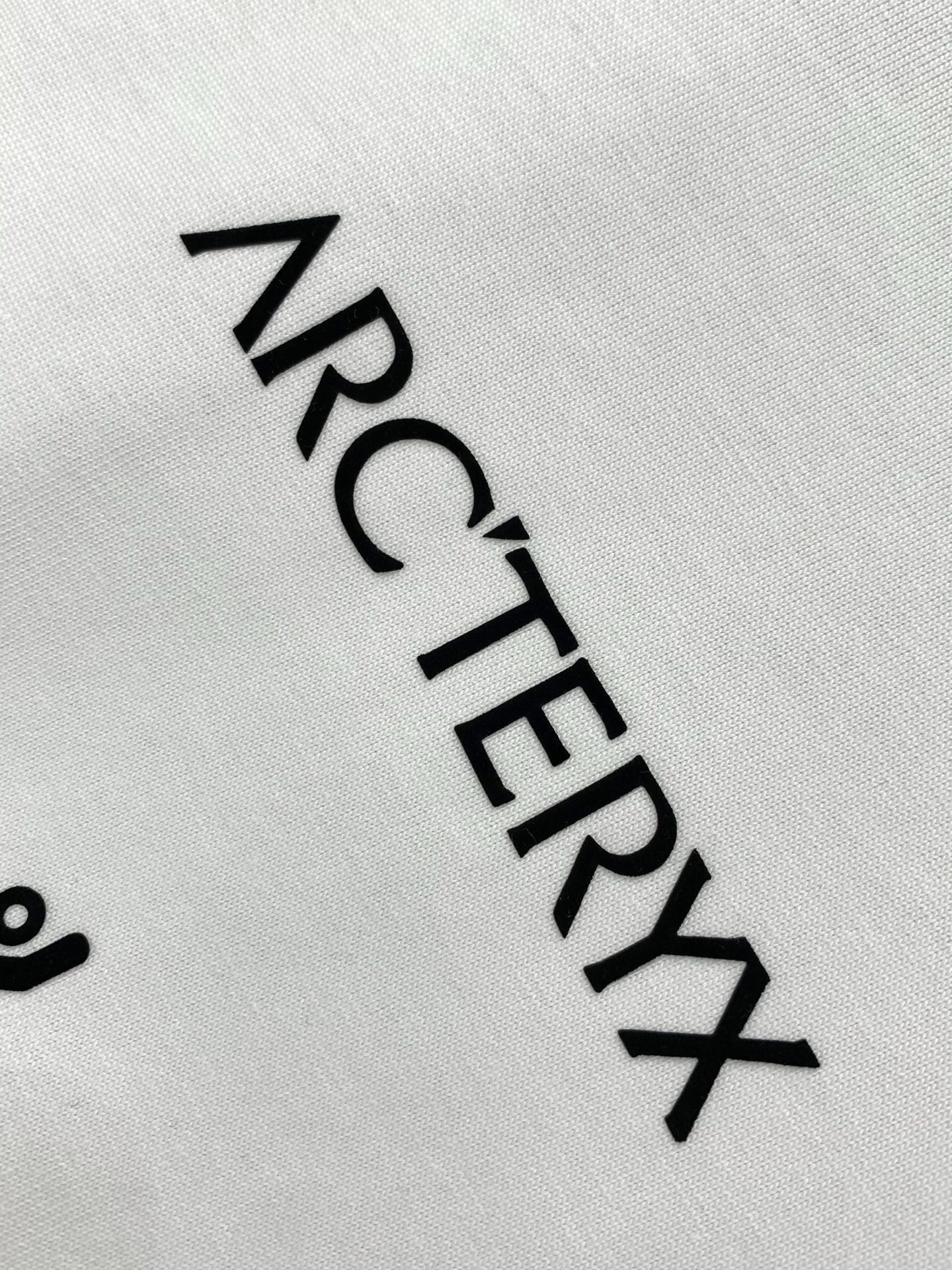 ，ARCTERYX 始祖鸟，2026春夏AW新品，时尚休闲圆领短袖T恤，专柜同步有售，原单狠货，进口原版