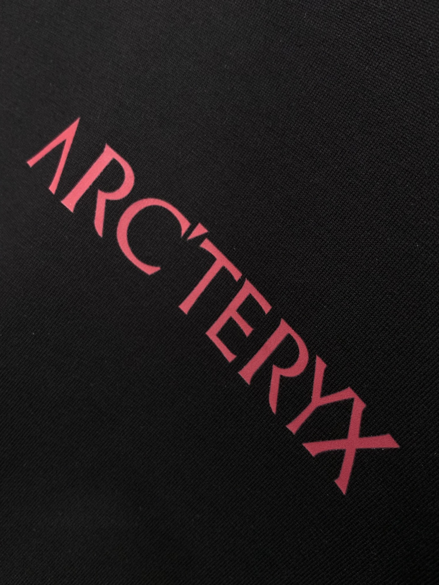 ，ARCTERYX 始祖鸟，2026春夏AW新品，时尚休闲圆领短袖T恤，专柜同步有售，原单狠货，进口原版