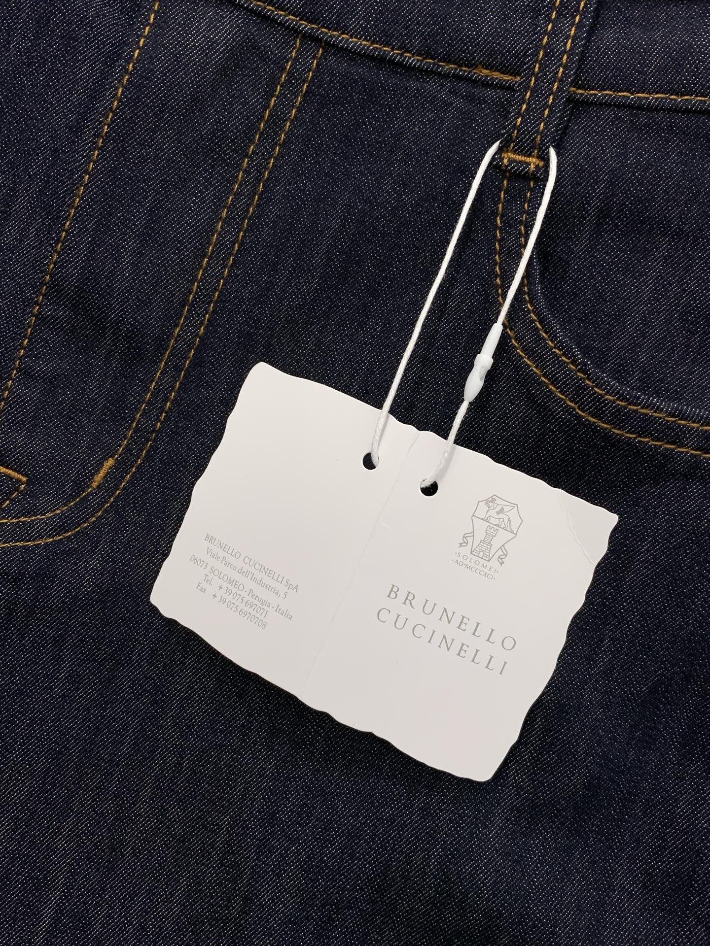 ，意大利神狮，时尚品牌，2026春季新品，时尚休闲水洗牛仔裤，专柜同步有售，原单狠货，采用进口原版面料，