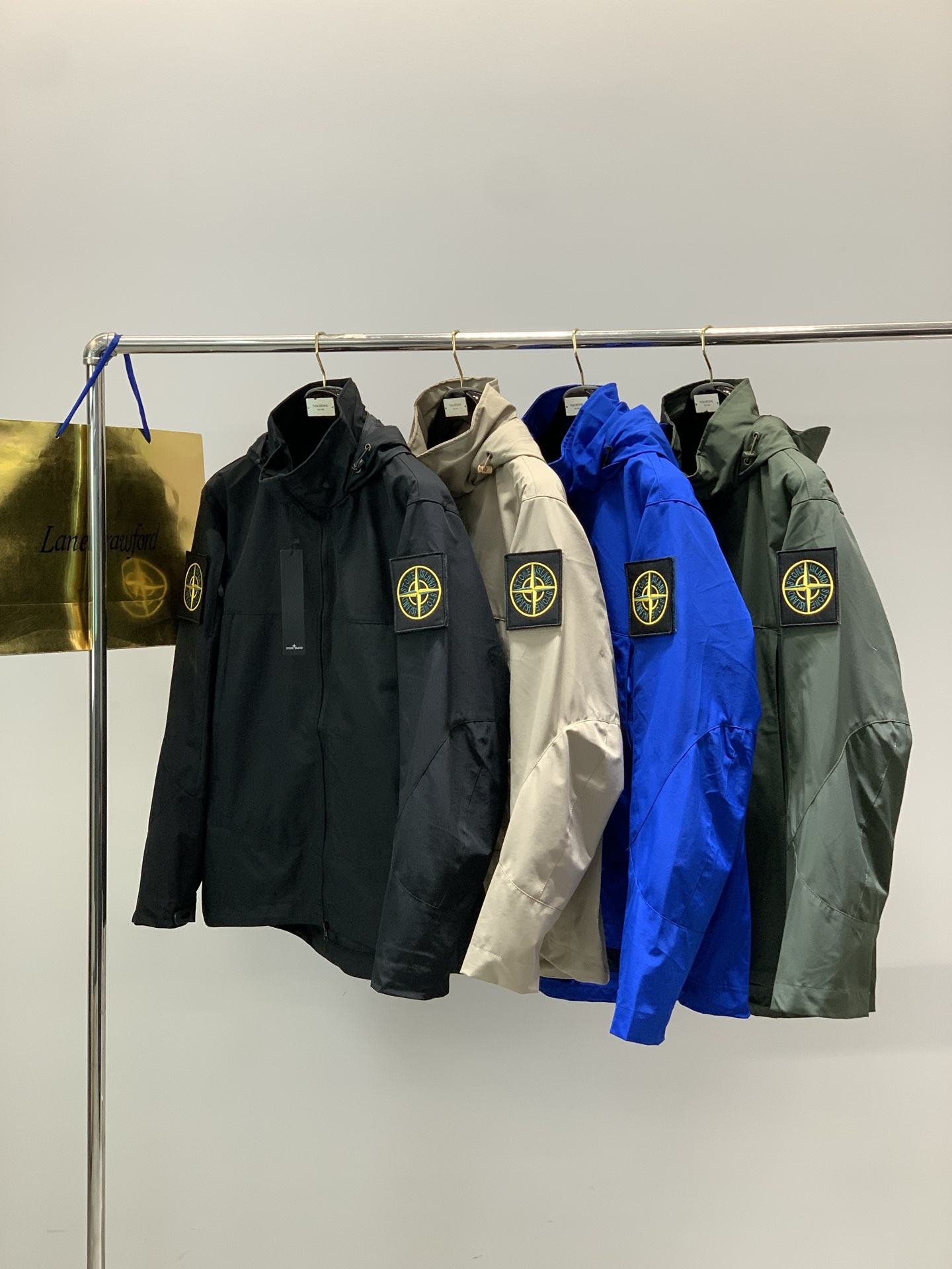 ，Stone Island 石头岛，2026春季最新款，专柜同步有售，原单狠货，爆款时尚休闲连帽外套，进