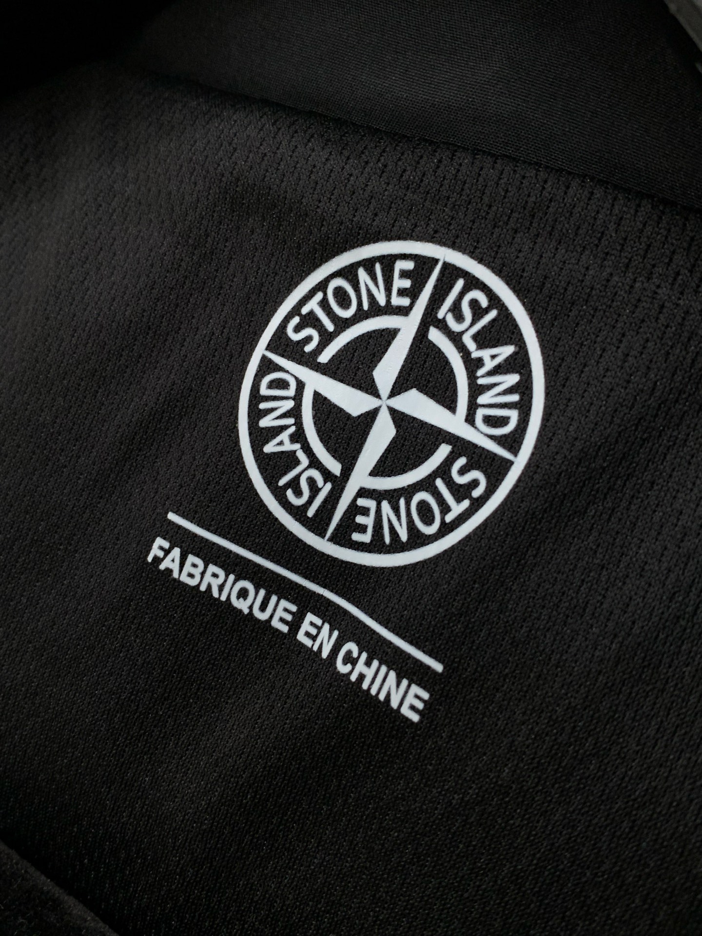 ，Stone Island 石头岛，2026春季最新款，专柜同步有售，原单狠货，爆款时尚休闲连帽外套，进