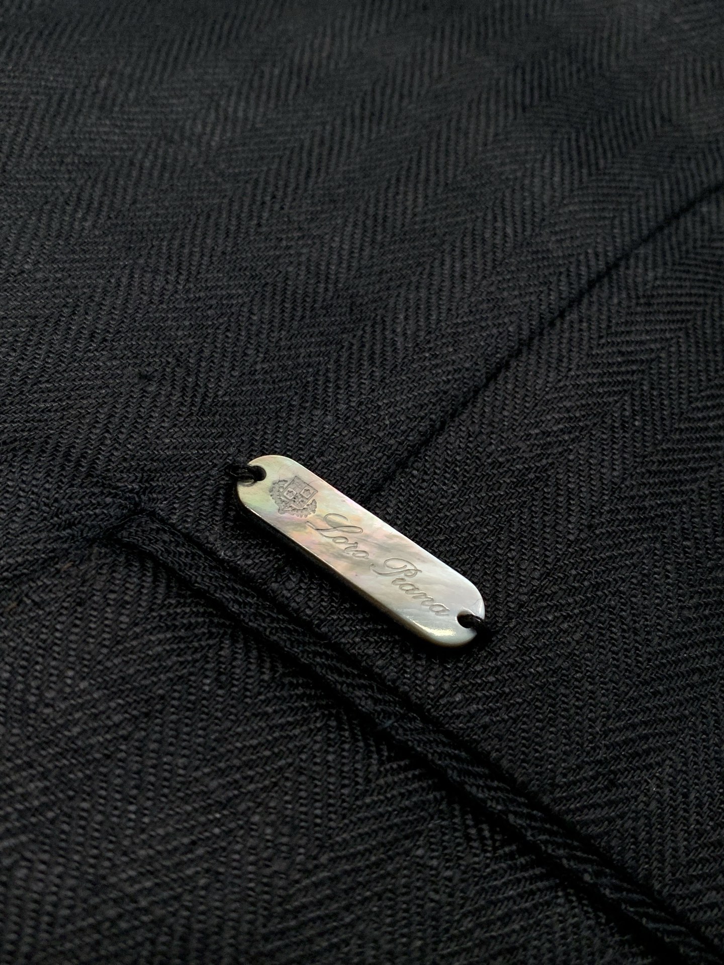 ，Loro Piana(Loro Piana )， 2026春季新品，时尚休闲西装外套，采用进口原版面料