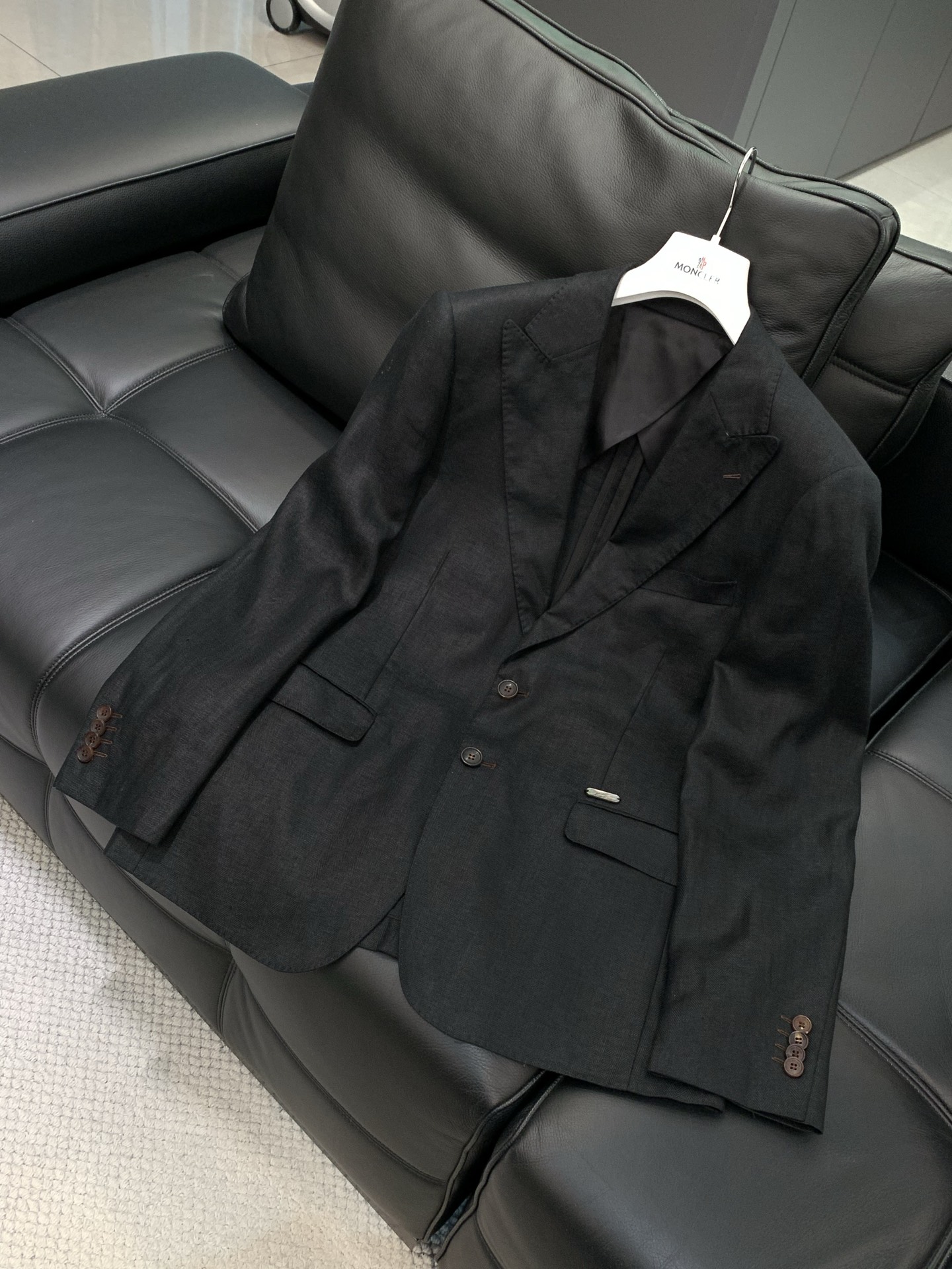 ，Loro Piana(Loro Piana )， 2026春季新品，时尚休闲西装外套，采用进口原版面料