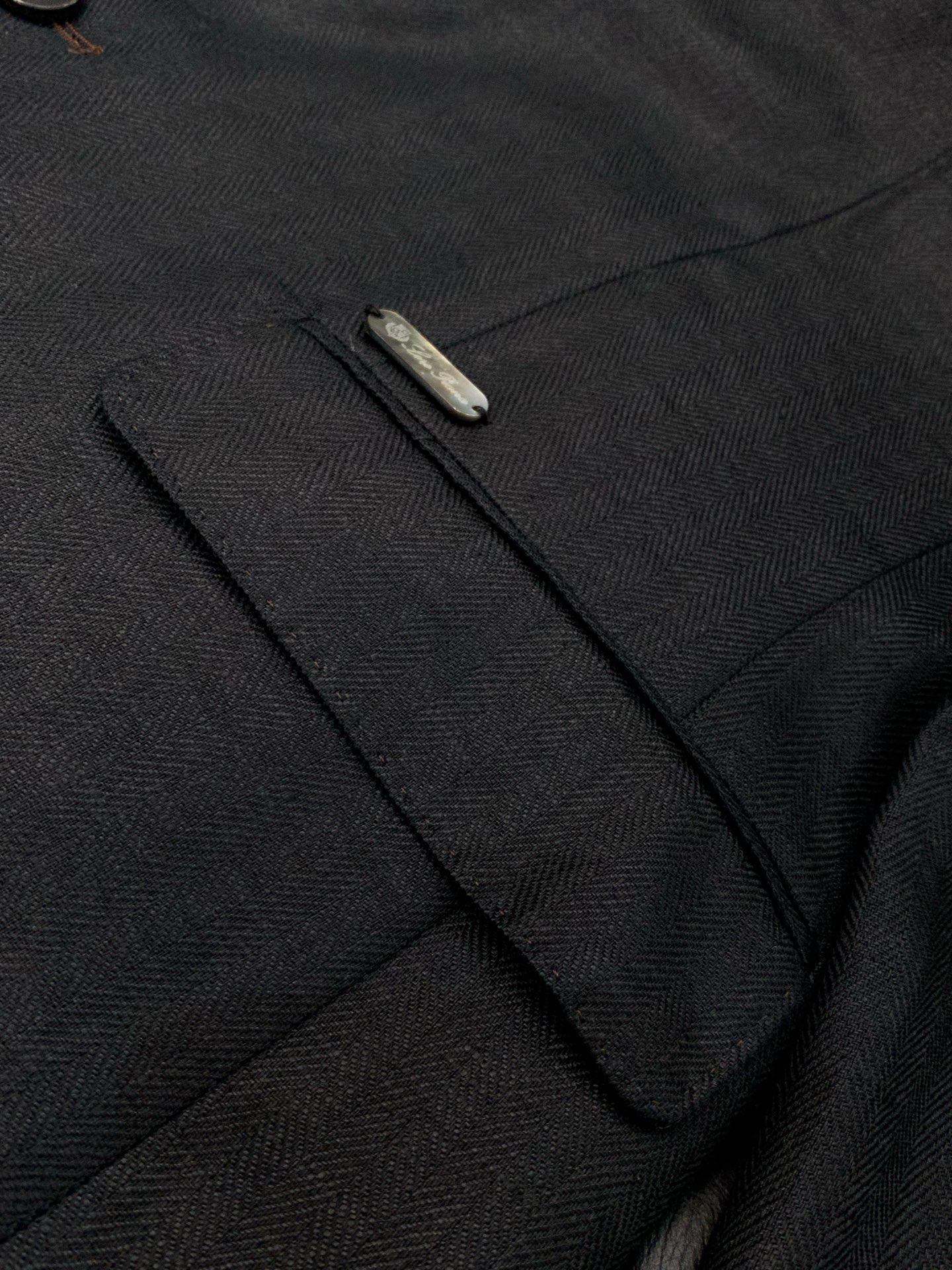 ，Loro Piana(Loro Piana )， 2026春季新品，时尚休闲西装外套，采用进口原版面料