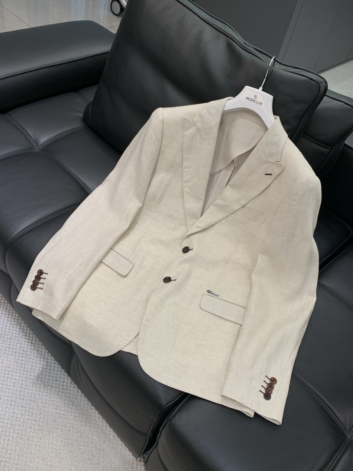 ，Loro Piana(Loro Piana )， 2026春季新品，时尚休闲西装外套，采用进口原版面料