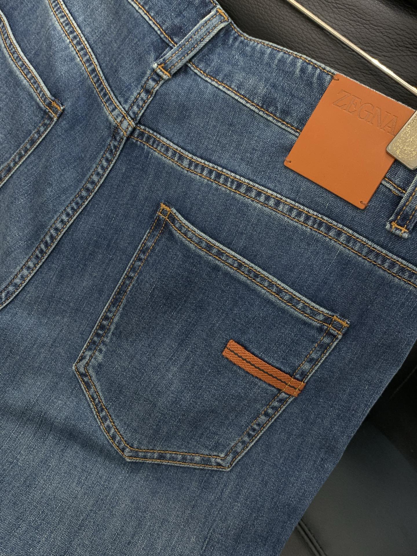 ，Zegna 杰尼亚，2026春季最新品，专柜同步有售，原单狠货，时尚休闲水洗牛仔裤，进口原版水洗面料，