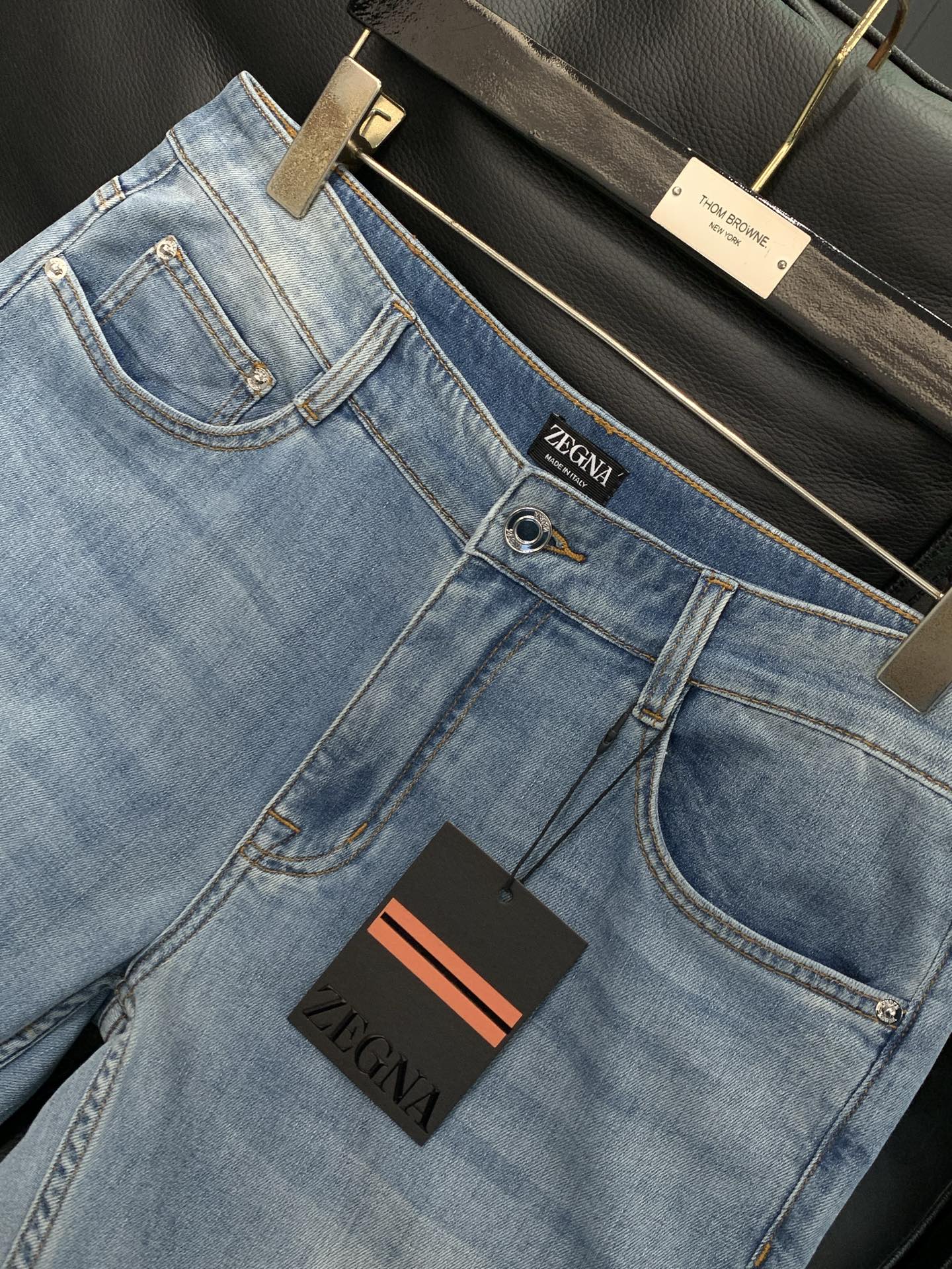 ，Zegna 杰尼亚，2026春季最新品，专柜同步有售，原单狠货，时尚休闲水洗牛仔裤，进口原版水洗面料，