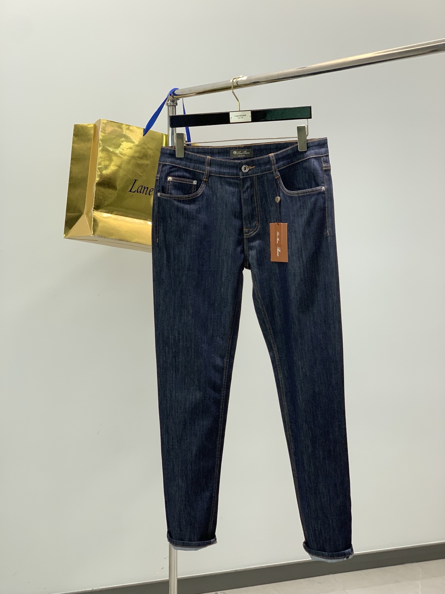 ，Loro Piana(Loro Piana )，2026春季最新品，专柜同步有售，原单狠货，时尚休闲牛