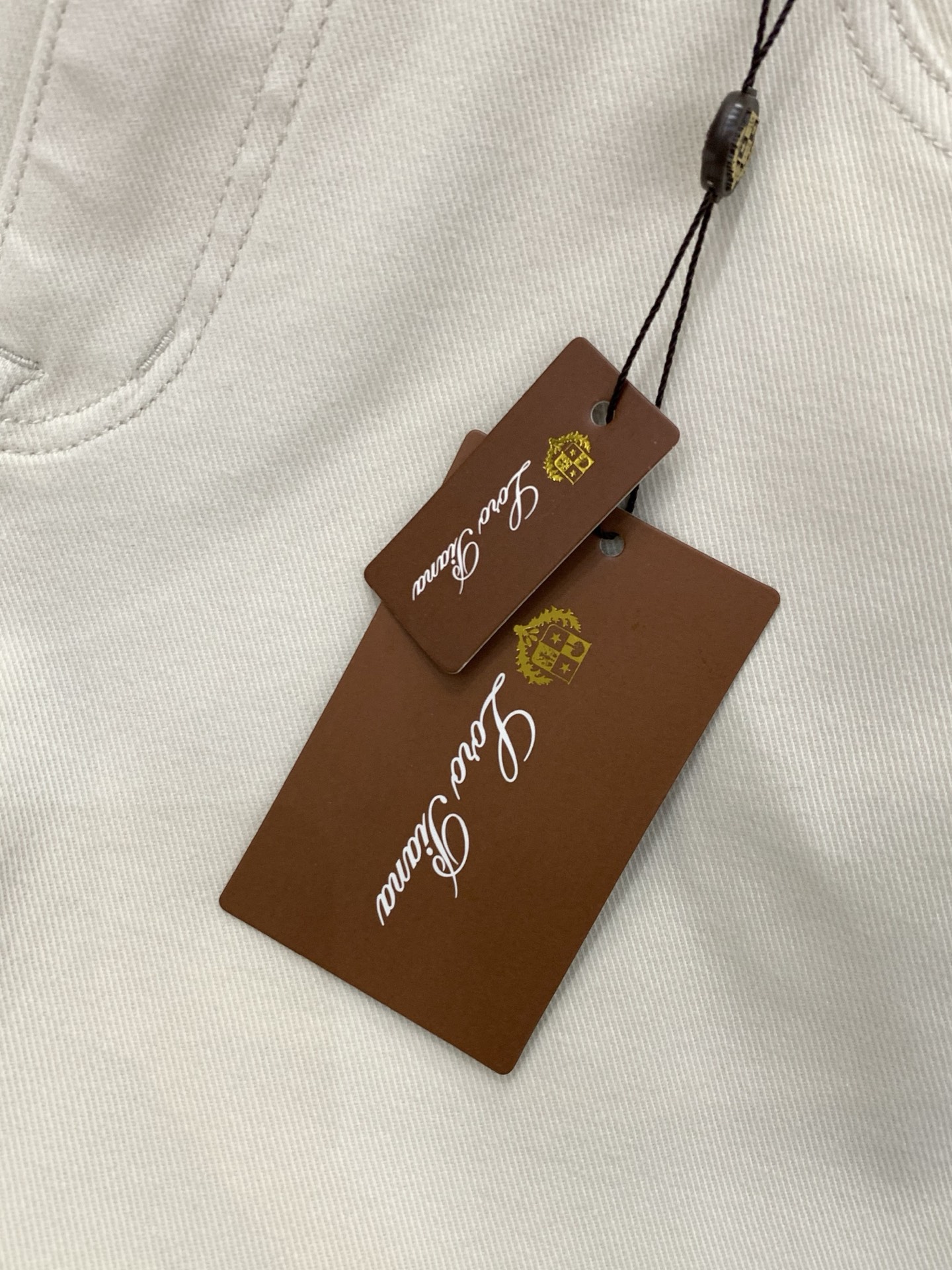 ，Loro Piana(Loro Piana )，2026春季最新品，专柜同步有售，原单狠货，时尚休闲牛