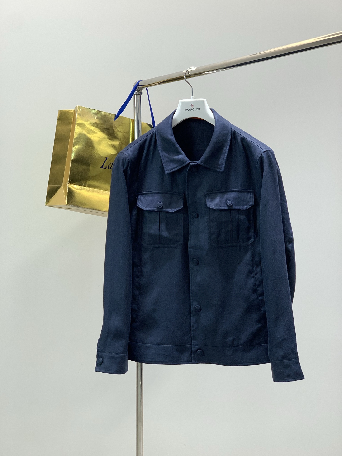 ，Loro Piana(Loro Piana )， 2026春季新品，时尚休闲西装外套，采用进口原版面料