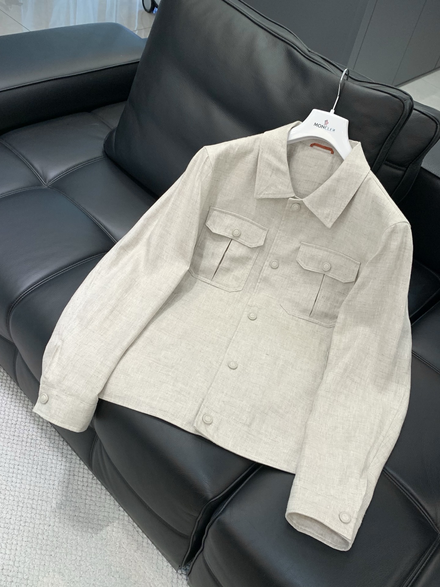 ，Loro Piana(Loro Piana )， 2026春季新品，时尚休闲西装外套，采用进口原版面料