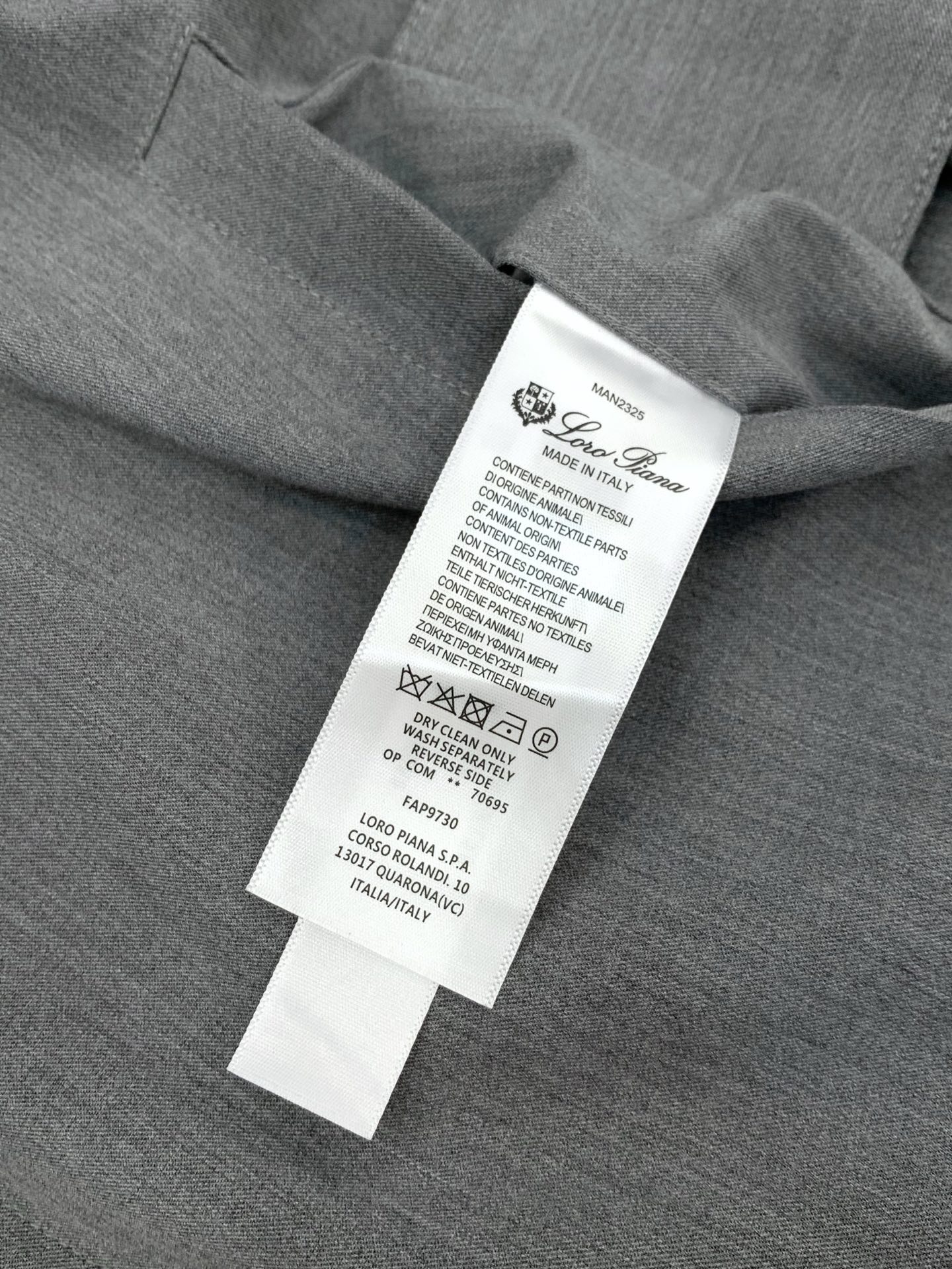 ，Loro Piana(Loro Piana )， 2026春季新品，时尚休闲两面穿夹克外套，采用进口原