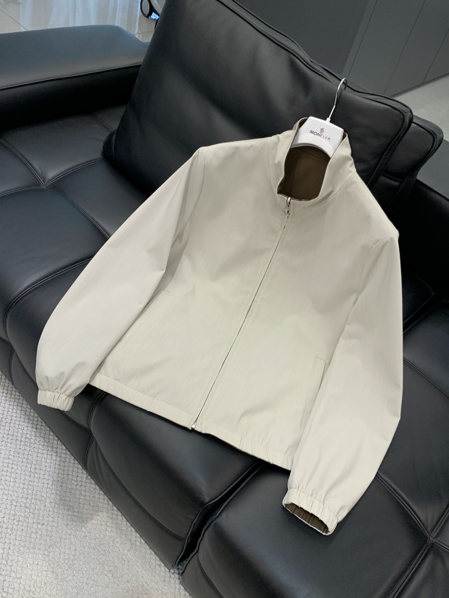 ，Loro Piana(Loro Piana )， 2026春季新品，时尚休闲两面穿夹克外套，采用进口原