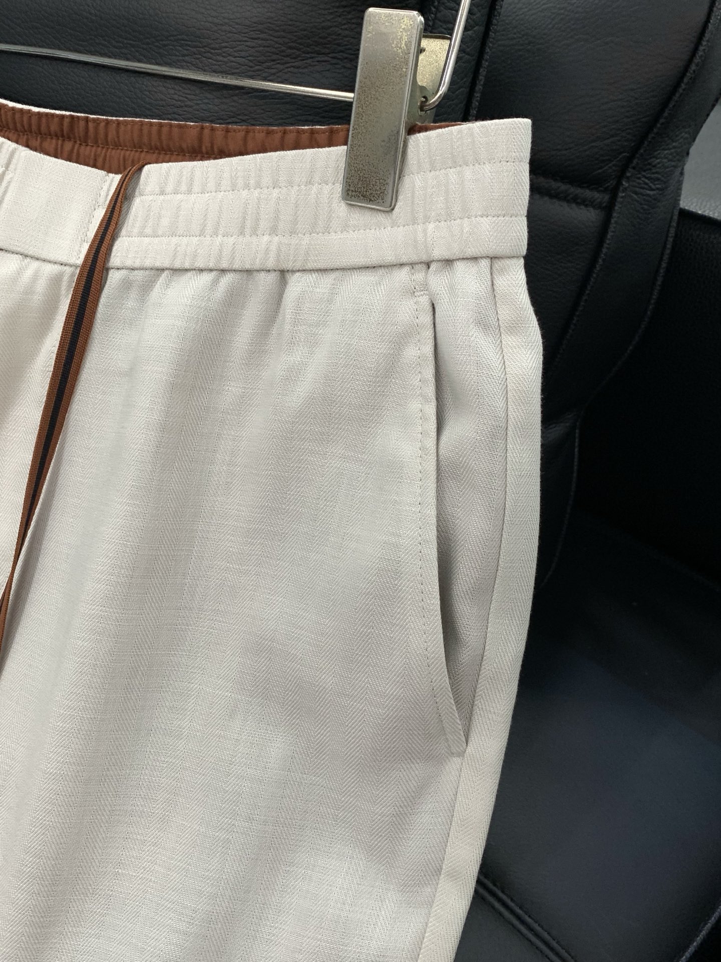 ，Zegna 杰尼亚，2026春季最新品，专柜同步有售，原单狠货，时尚休闲裤，进口原版面料，上身舒适透气