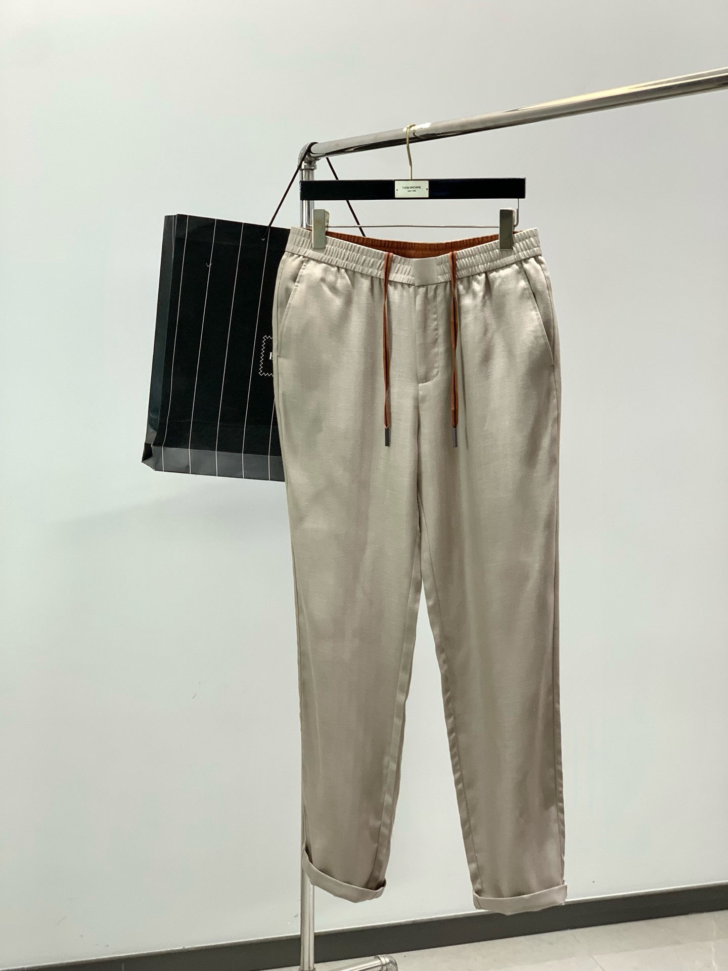 ，Zegna 杰尼亚，2026春季最新品，专柜同步有售，原单狠货，时尚休闲裤，进口原版面料，上身舒适透气