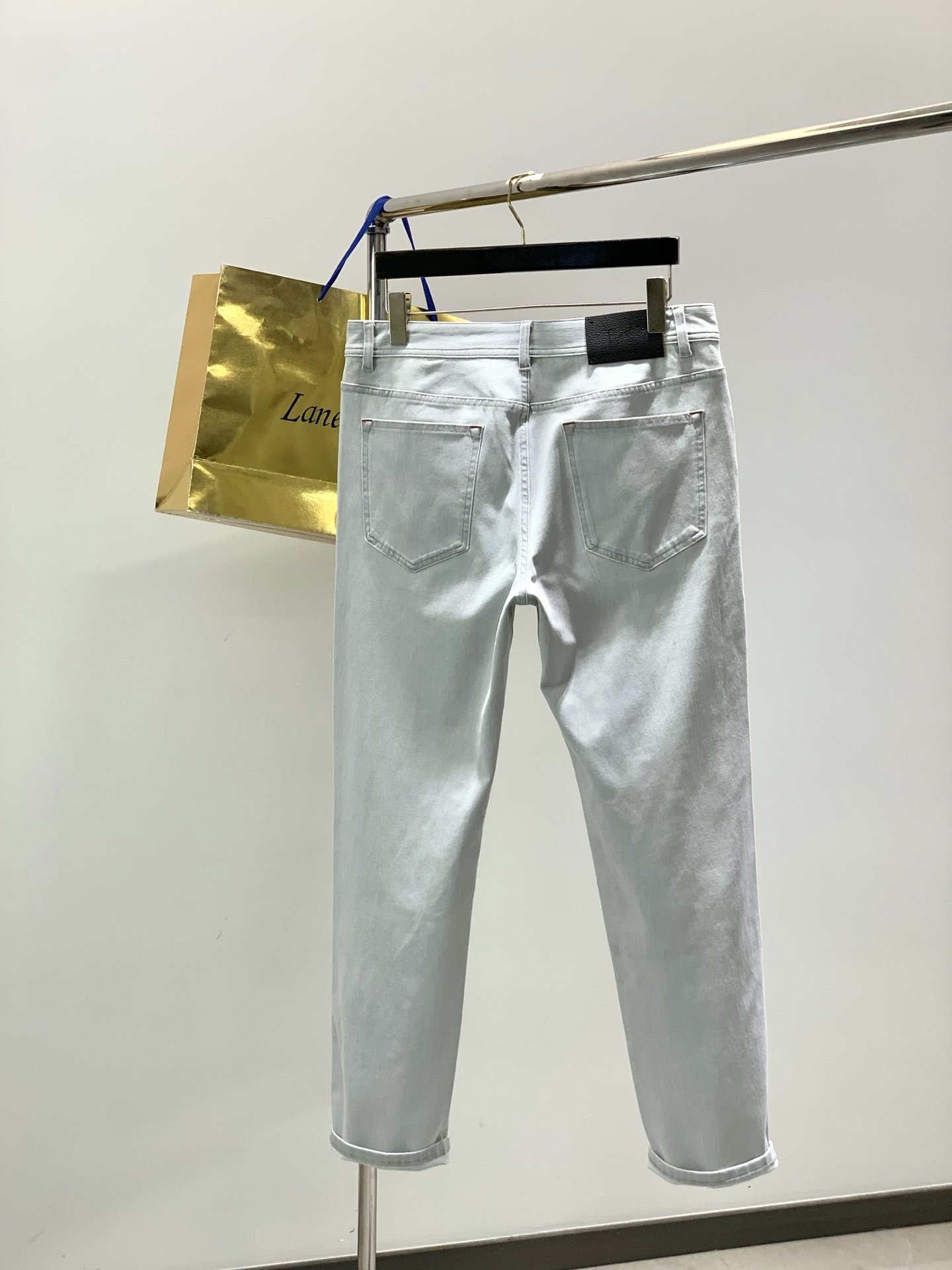 ，Kiton，2026春季最新品，专柜同步有售，时尚休闲水洗牛仔裤，进口原版水洗面料，做工极为复杂，唯一