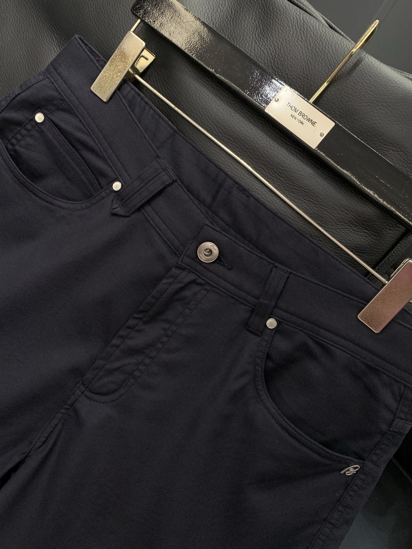 ，Berluti（伯尔鲁帝），2026春季新品，时尚休闲裤，专柜同步有售，原单狠货，进口原版面料，顶级压