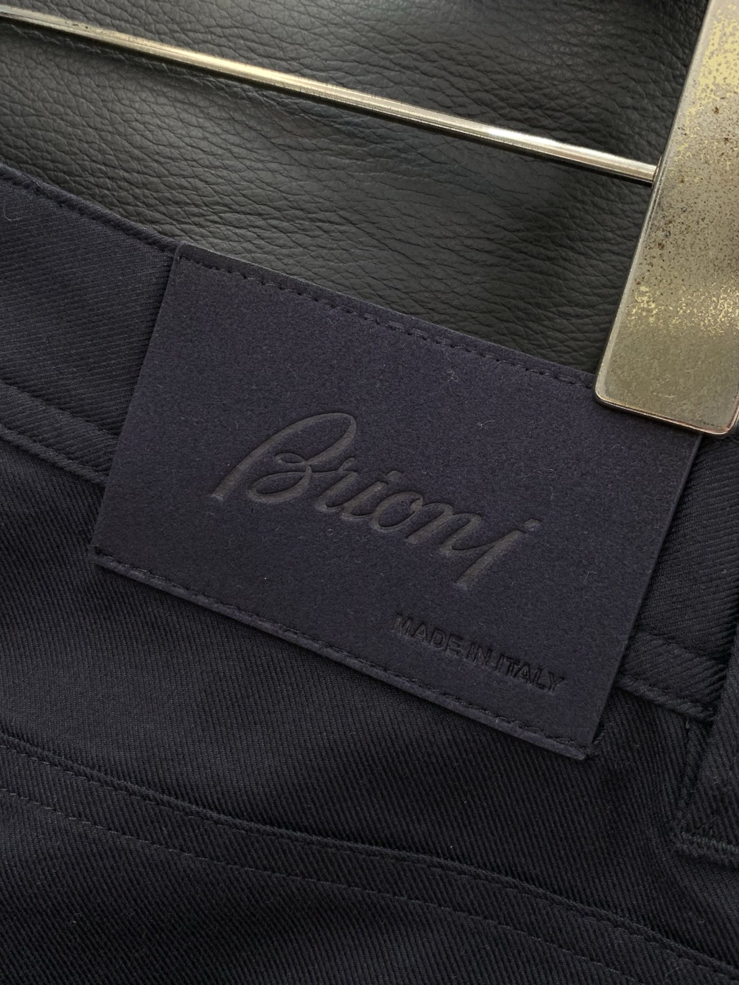 ，Berluti（伯尔鲁帝），2026春季新品，时尚休闲裤，专柜同步有售，原单狠货，进口原版面料，顶级压