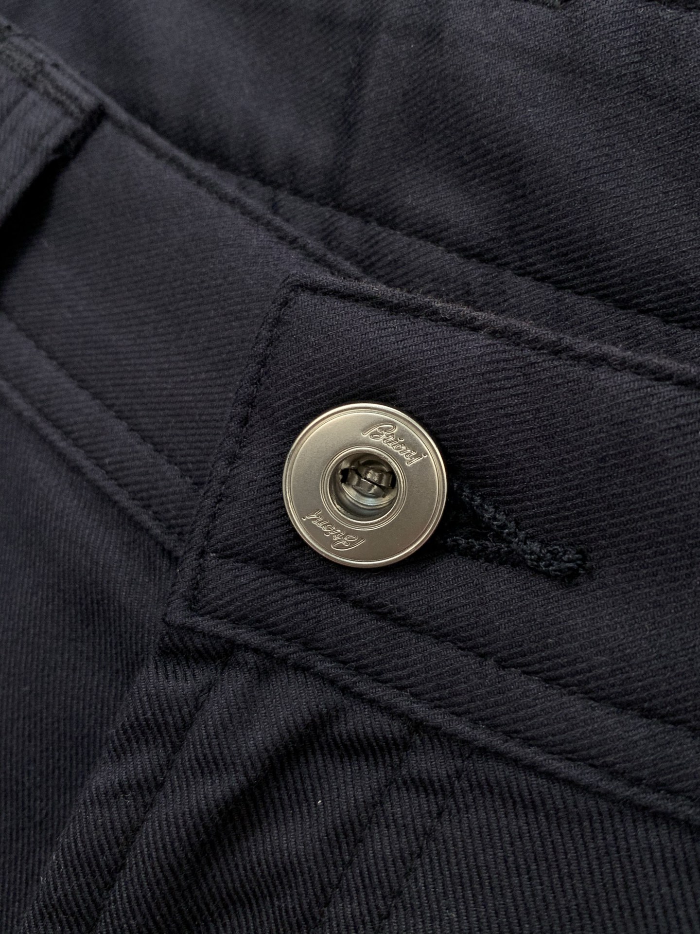 ，Berluti（伯尔鲁帝），2026春季新品，时尚休闲裤，专柜同步有售，原单狠货，进口原版面料，顶级压