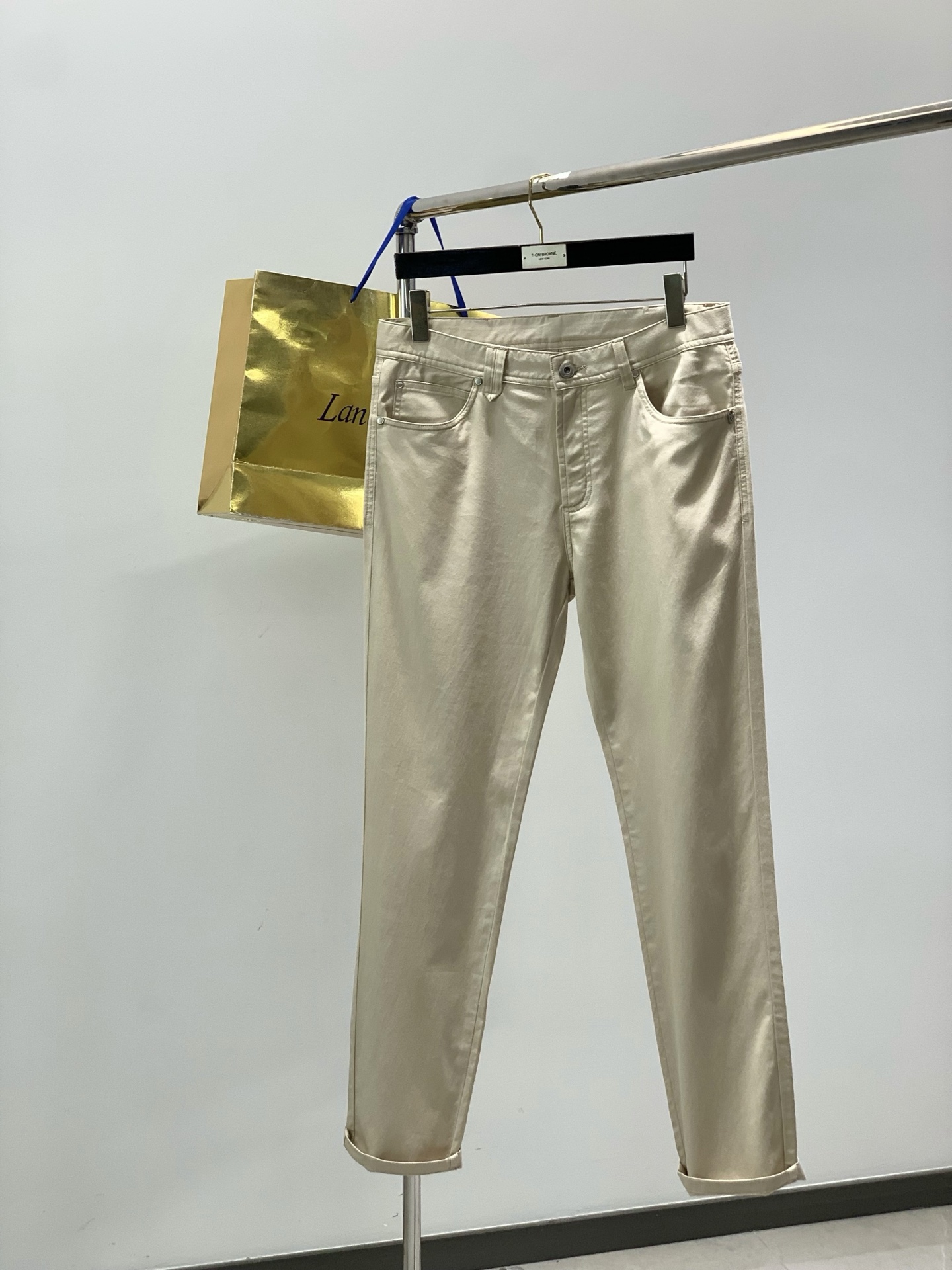 ，Berluti（伯尔鲁帝），2026春季新品，时尚休闲裤，专柜同步有售，原单狠货，进口原版面料，顶级压