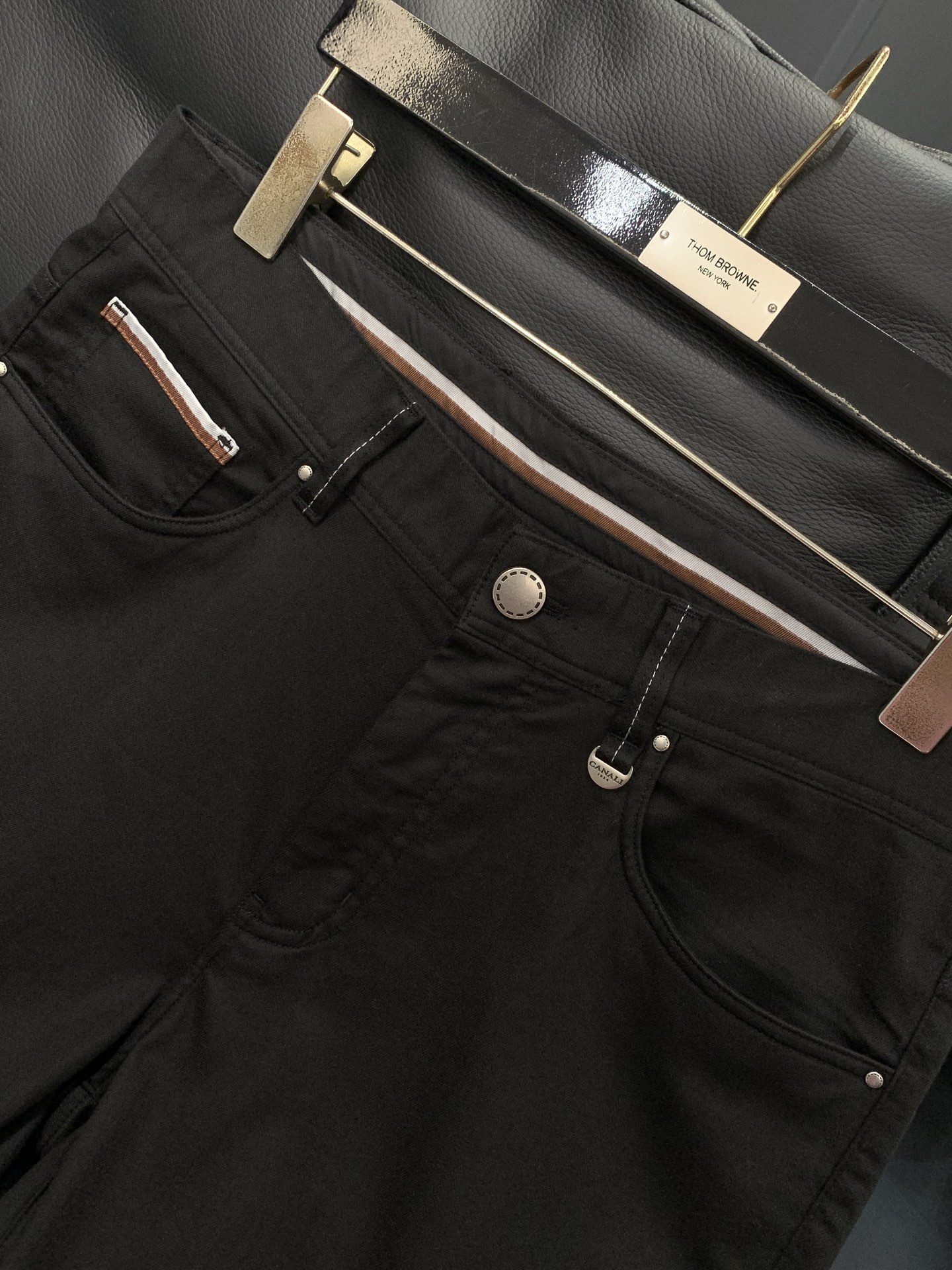 ，CANALI，2026春季最新品，专柜同步有售，原单狠货，时尚休闲裤，进口原版面料，上身舒适透气，顶级