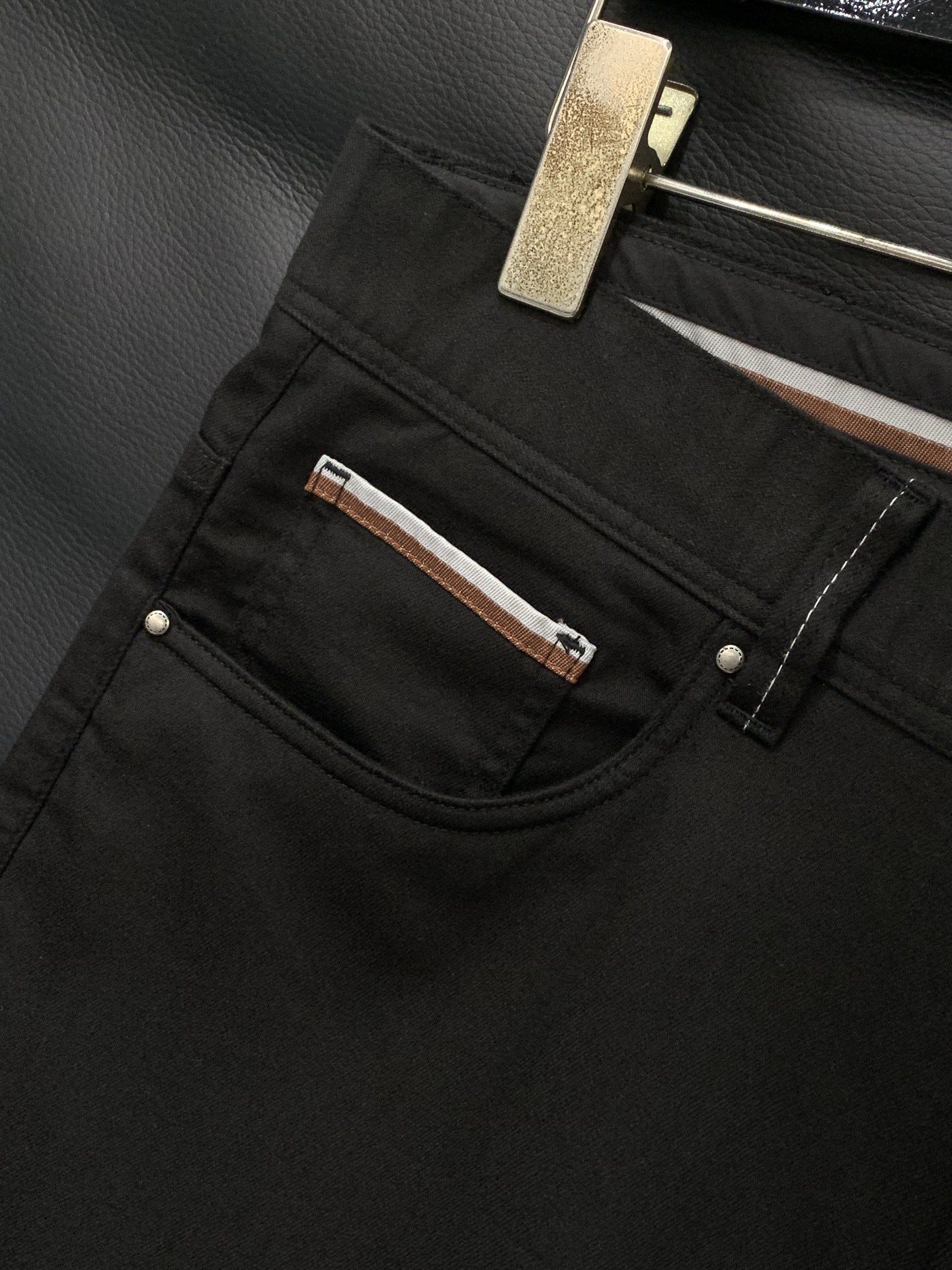 ，CANALI，2026春季最新品，专柜同步有售，原单狠货，时尚休闲裤，进口原版面料，上身舒适透气，顶级