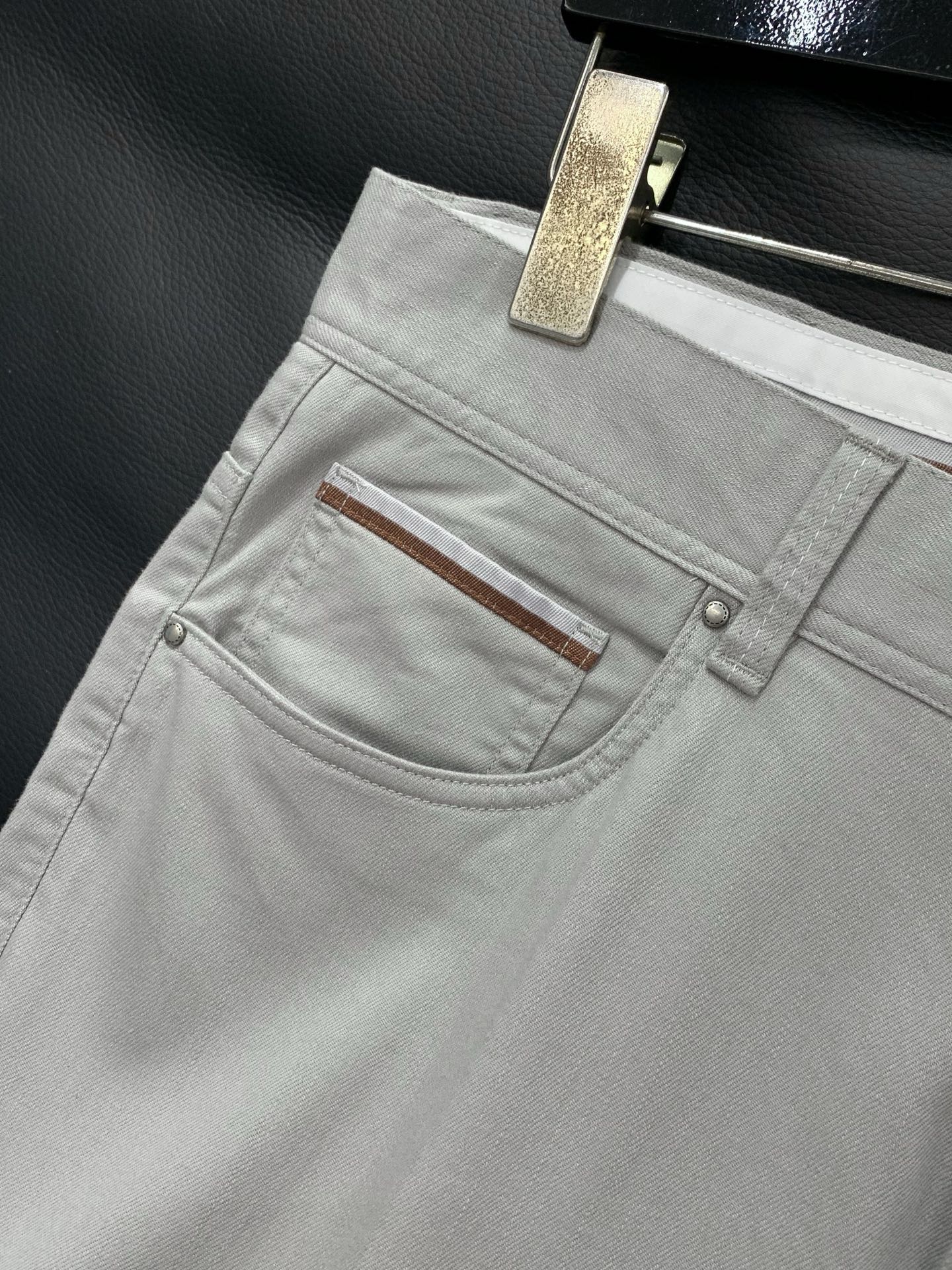 ，CANALI，2026春季最新品，专柜同步有售，原单狠货，时尚休闲裤，进口原版面料，上身舒适透气，顶级