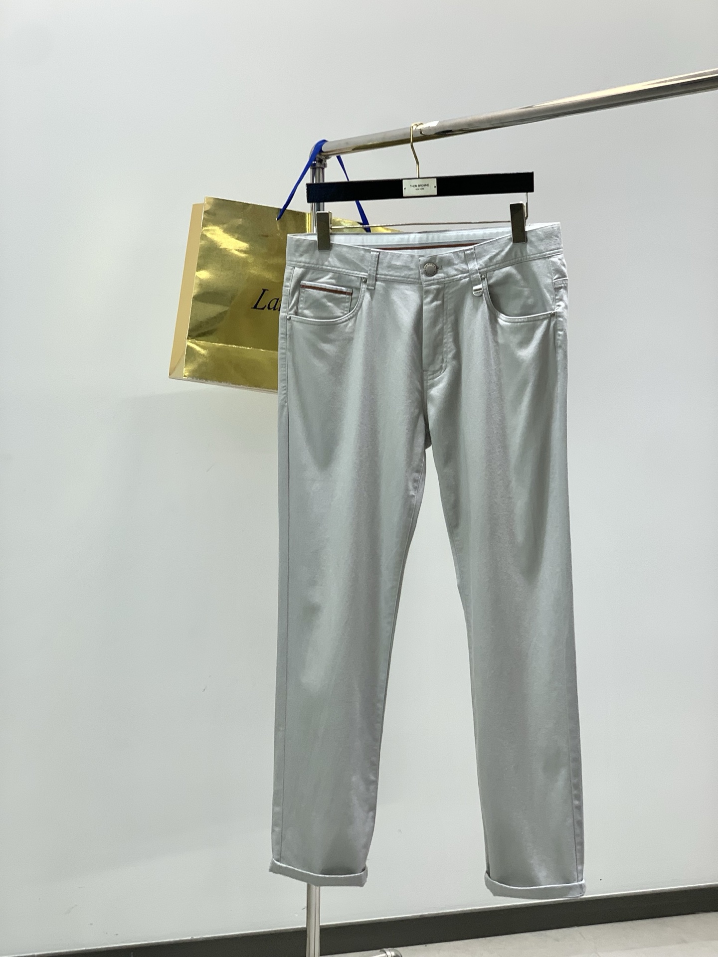 ，CANALI，2026春季最新品，专柜同步有售，原单狠货，时尚休闲裤，进口原版面料，上身舒适透气，顶级