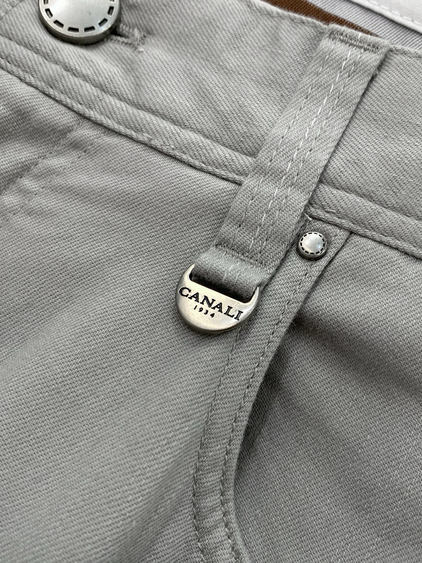 ，CANALI，2026春季最新品，专柜同步有售，原单狠货，时尚休闲裤，进口原版面料，上身舒适透气，顶级