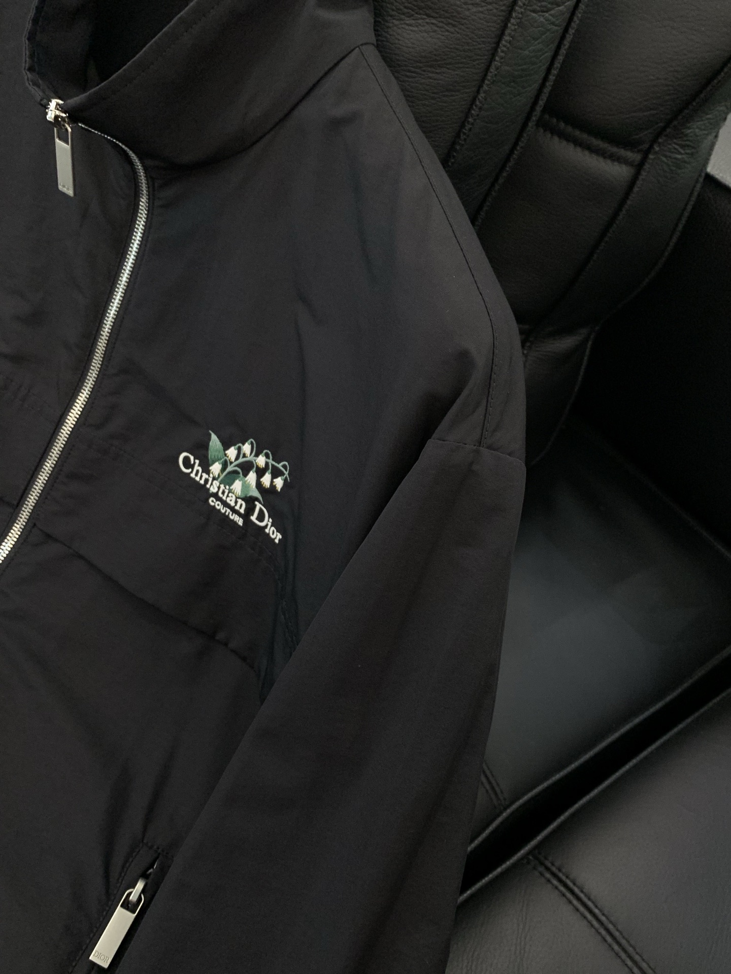 ，Dior 迪奥， 2026春季新品，专柜同步有售，简约时尚休闲立领夹克外套，原版进口面料，舒适透气，顶