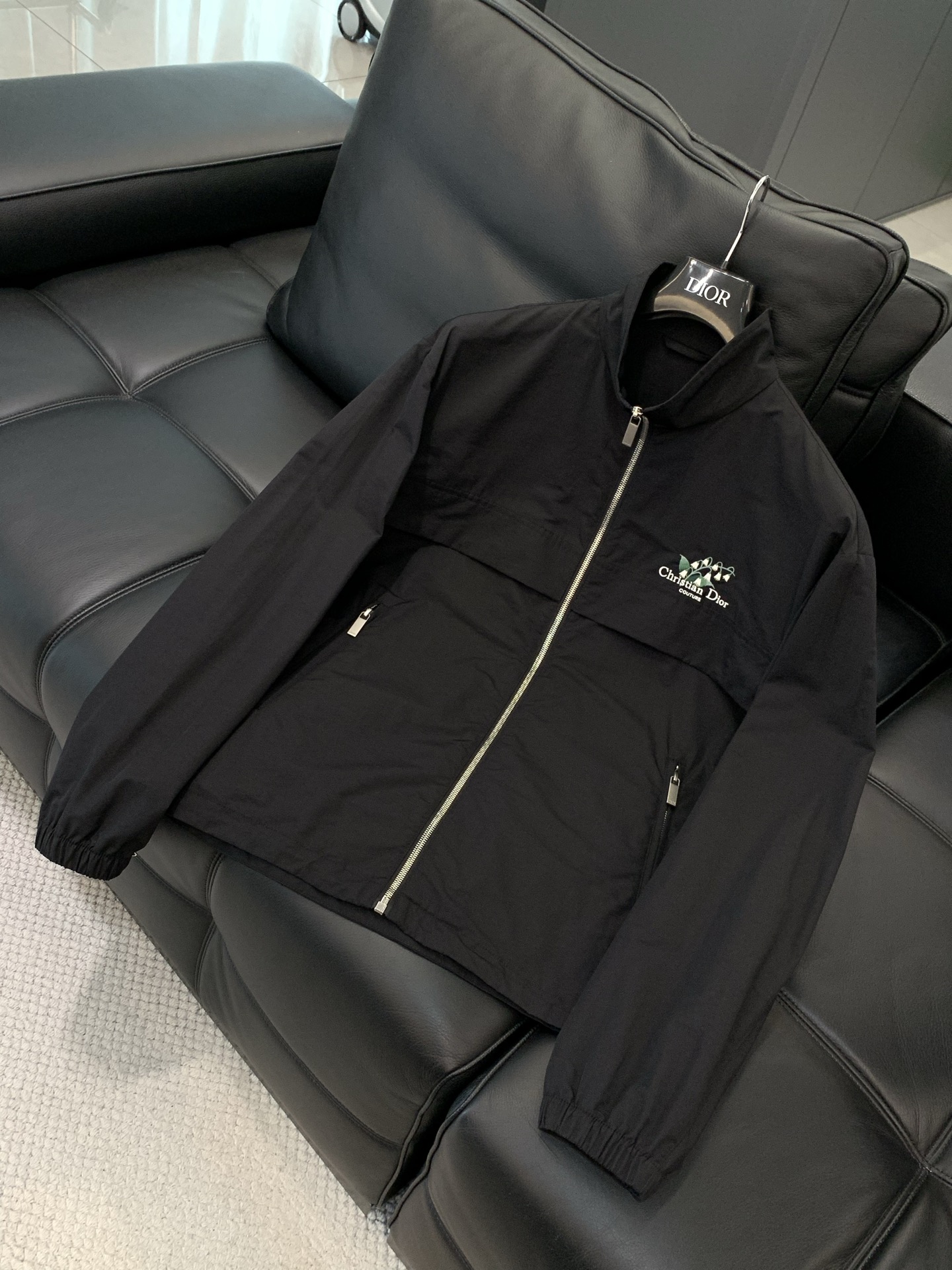 ，Dior 迪奥， 2026春季新品，专柜同步有售，简约时尚休闲立领夹克外套，原版进口面料，舒适透气，顶