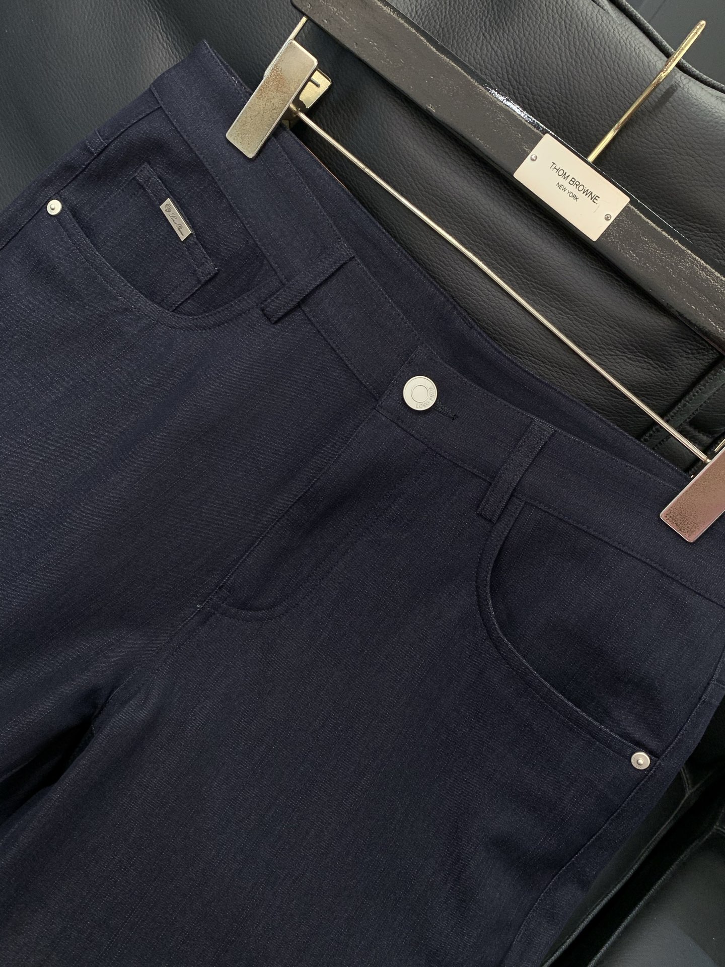 ，Loro piana(Loro Piana )，2026春季最新品，专柜同步有售，原单狠货，时尚休闲裤