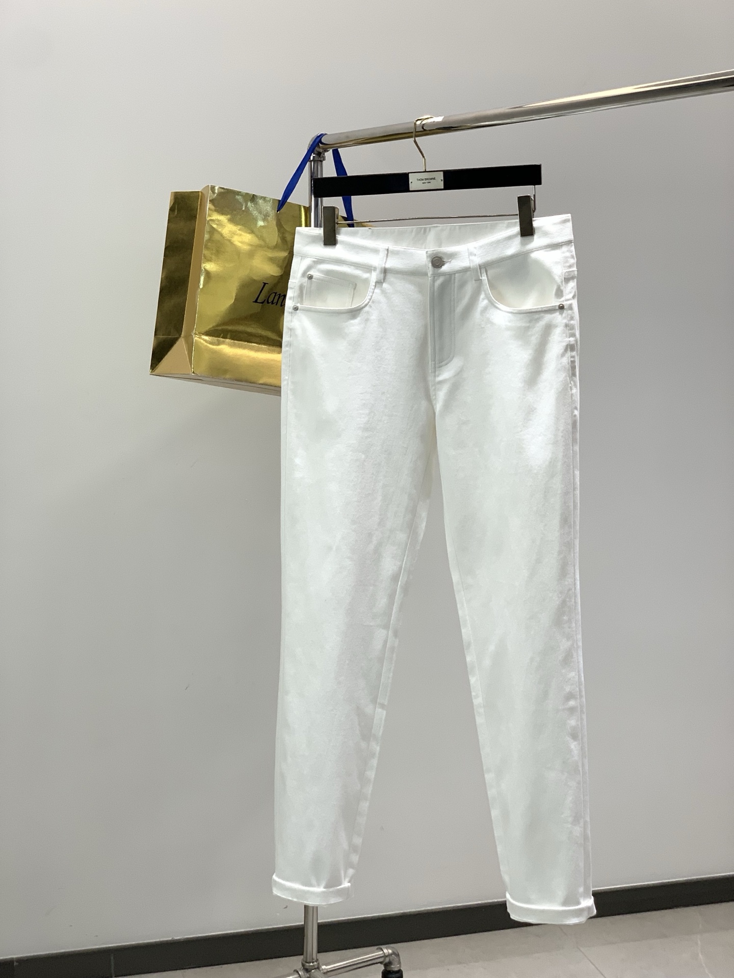 ，Loro piana(Loro Piana )，2026春季最新品，专柜同步有售，原单狠货，时尚休闲裤