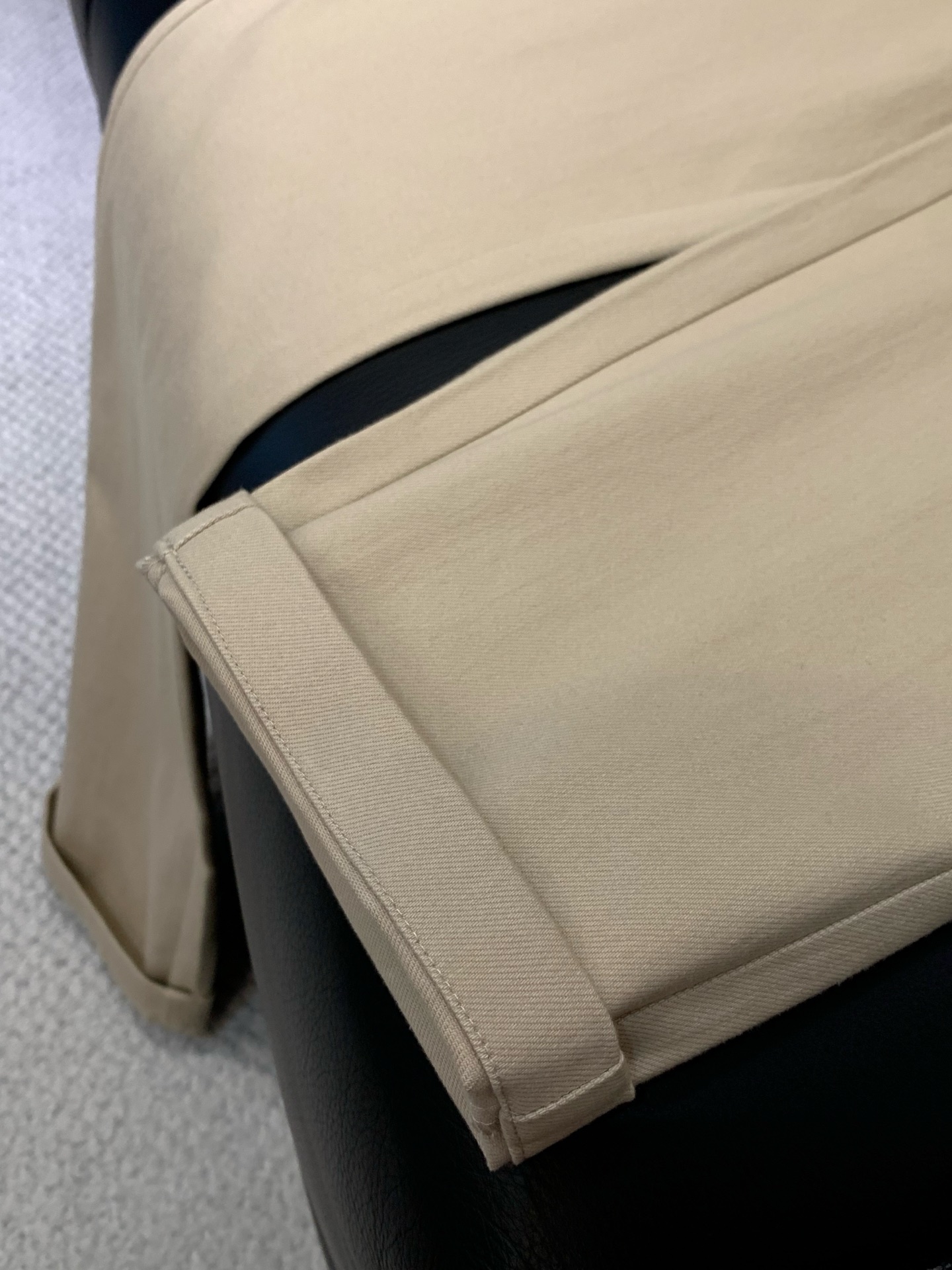 ，Loro piana(Loro Piana )，2026春季最新品，专柜同步有售，原单狠货，时尚休闲裤