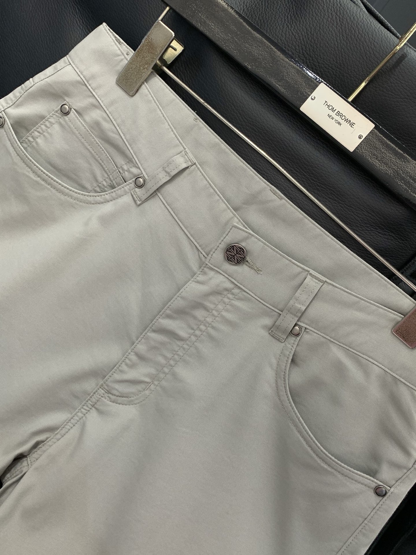 ，Zegna 杰尼亚，2026春季最新品，专柜同步有售，原单狠货，时尚休闲裤，进口原版面料，上身舒适透气