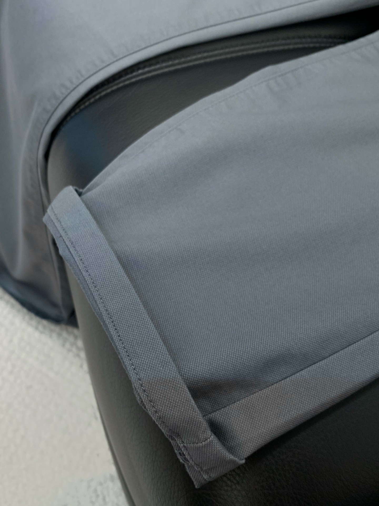 ，Zegna 杰尼亚，2026春季最新品，专柜同步有售，原单狠货，时尚休闲裤，进口原版面料，上身舒适透气